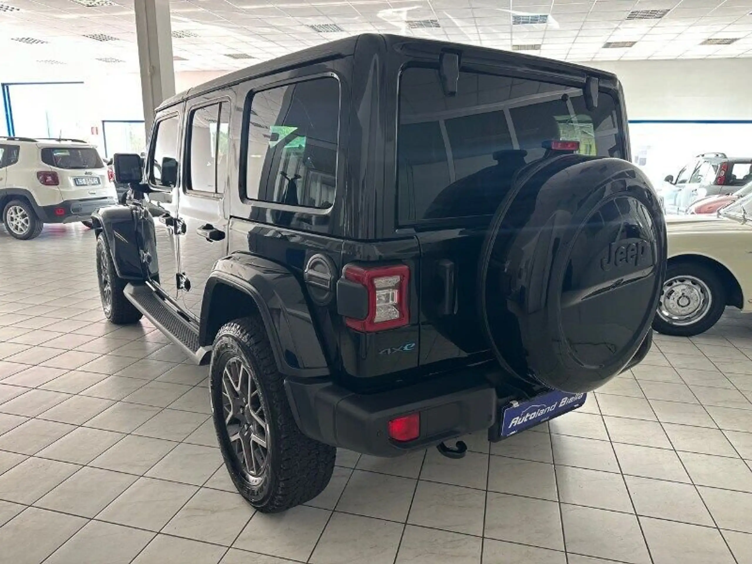 Jeep - Wrangler