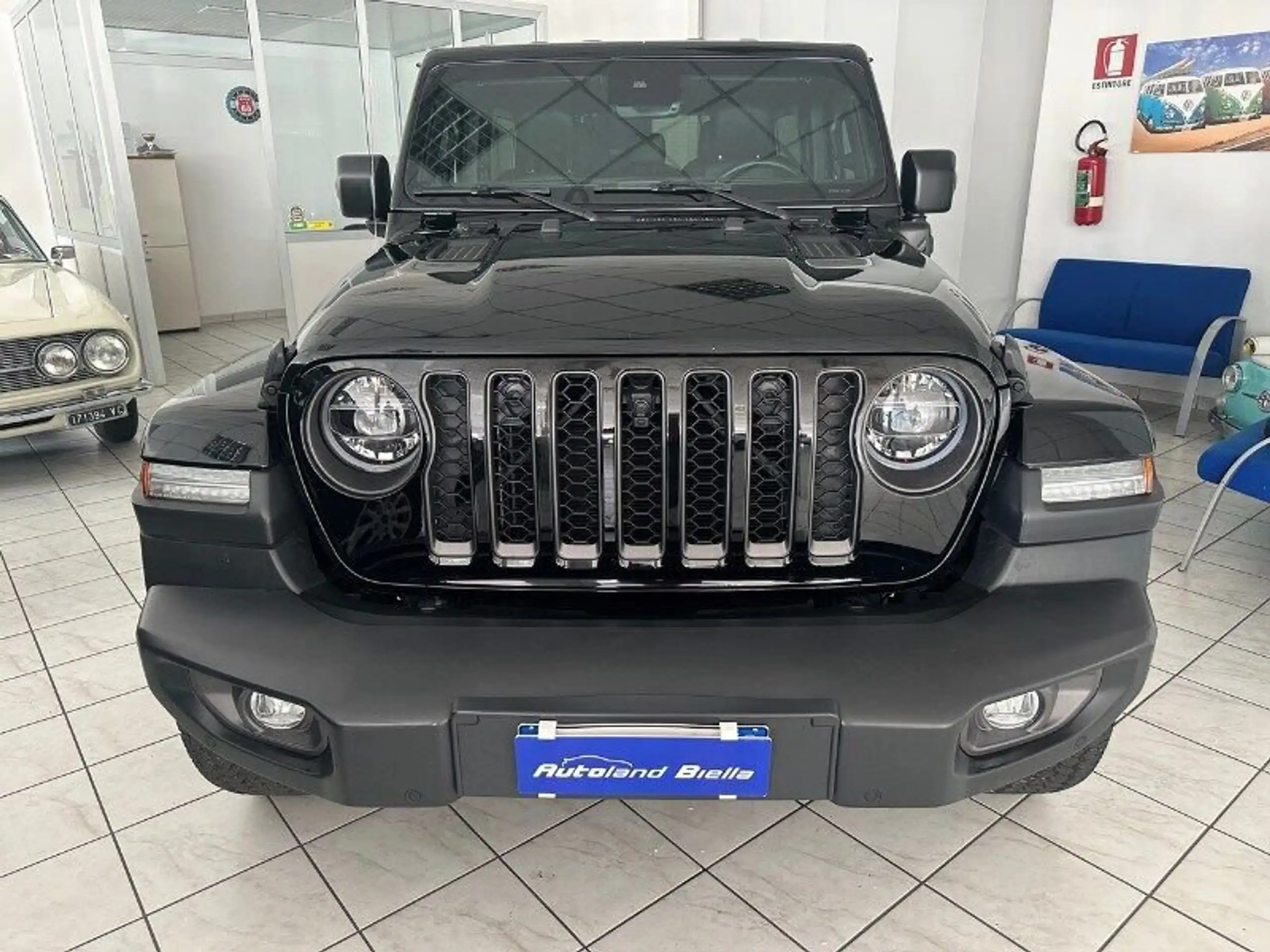 Jeep - Wrangler