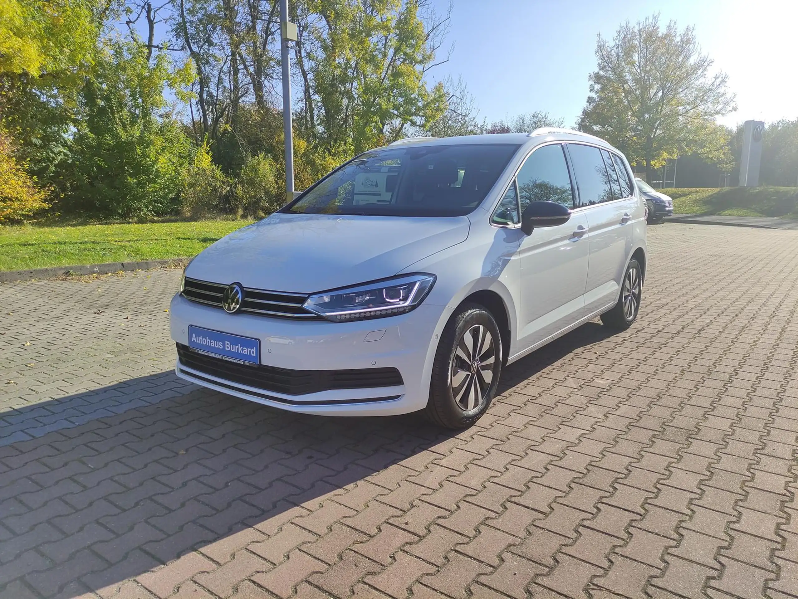 Volkswagen - Touran