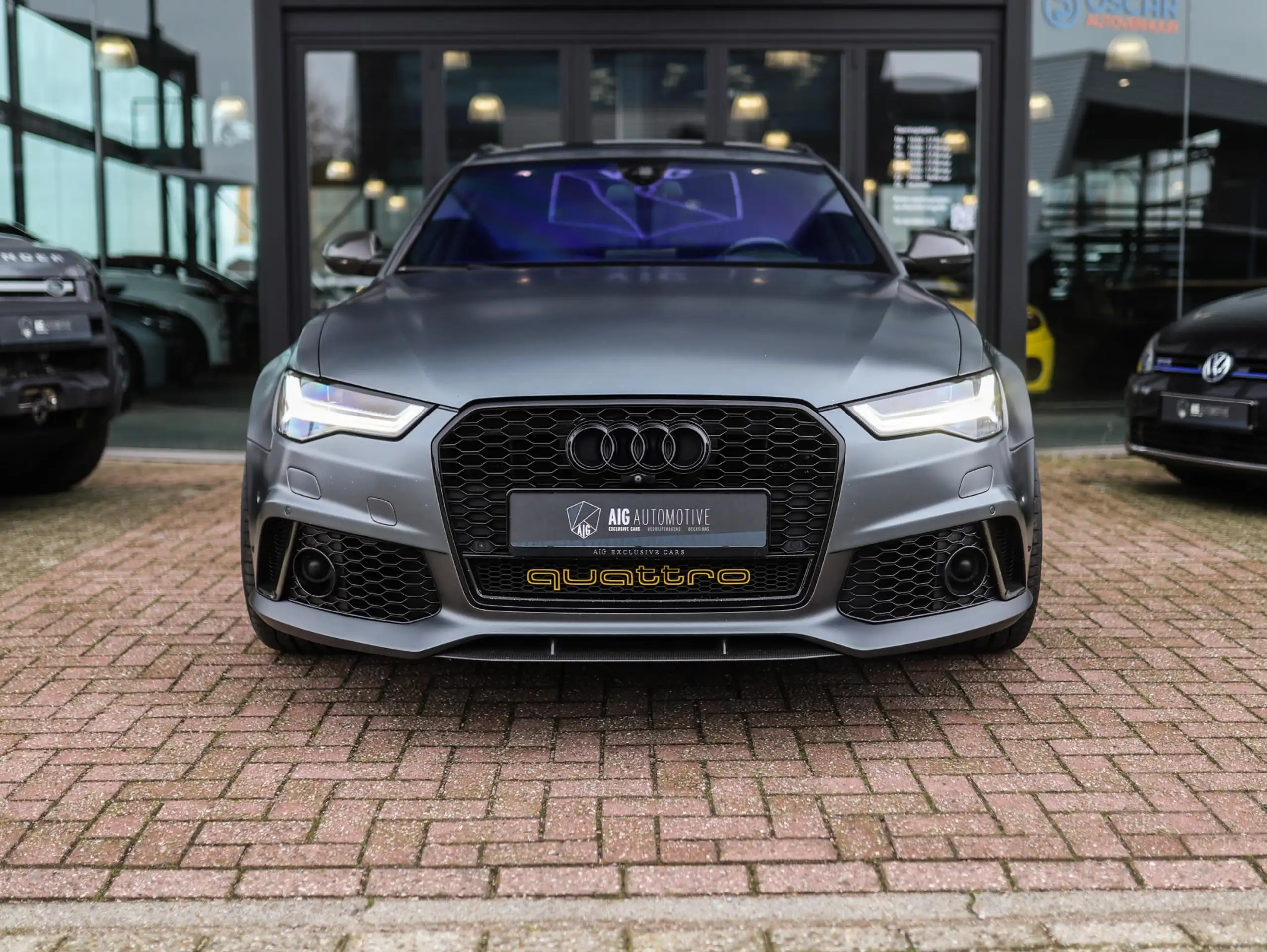 Audi - RS6