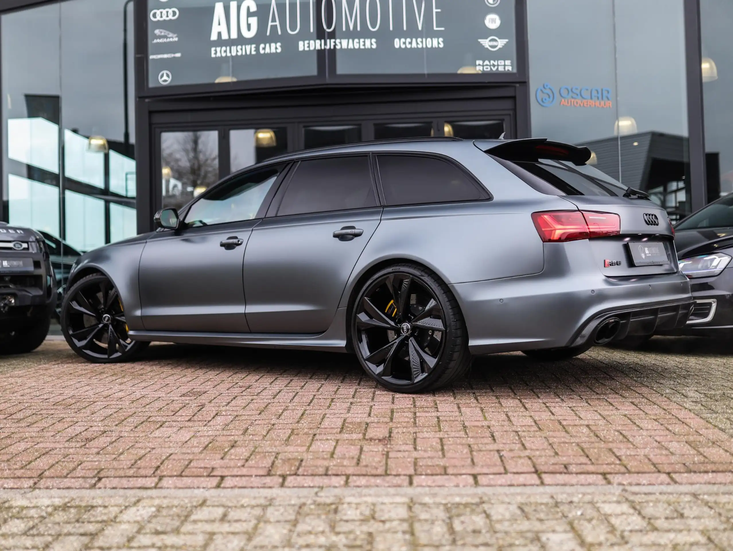 Audi - RS6