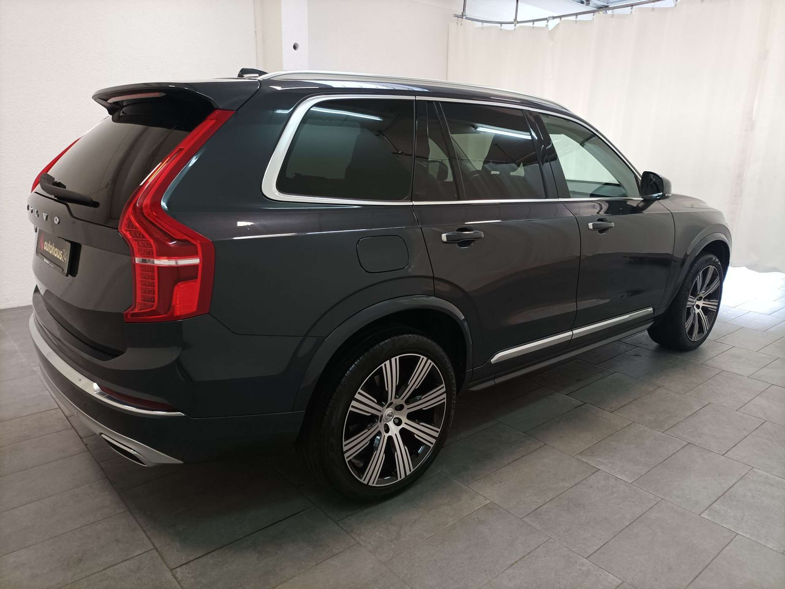 Volvo - XC90