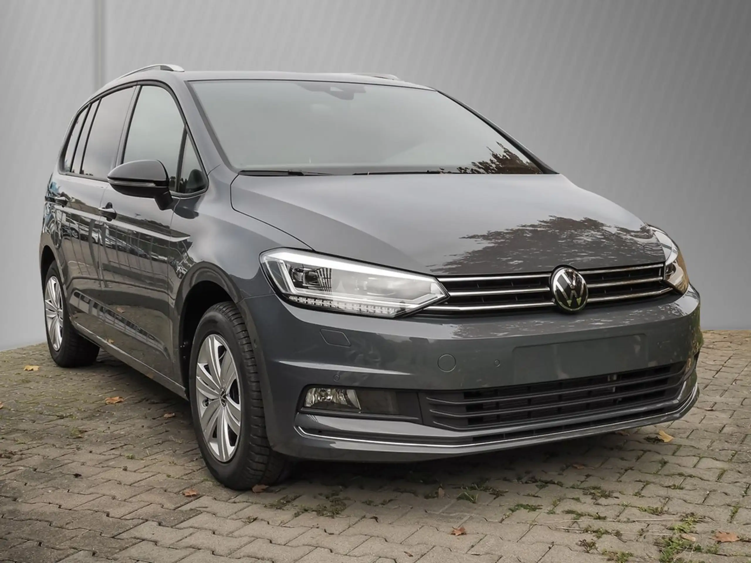 Volkswagen - Touran