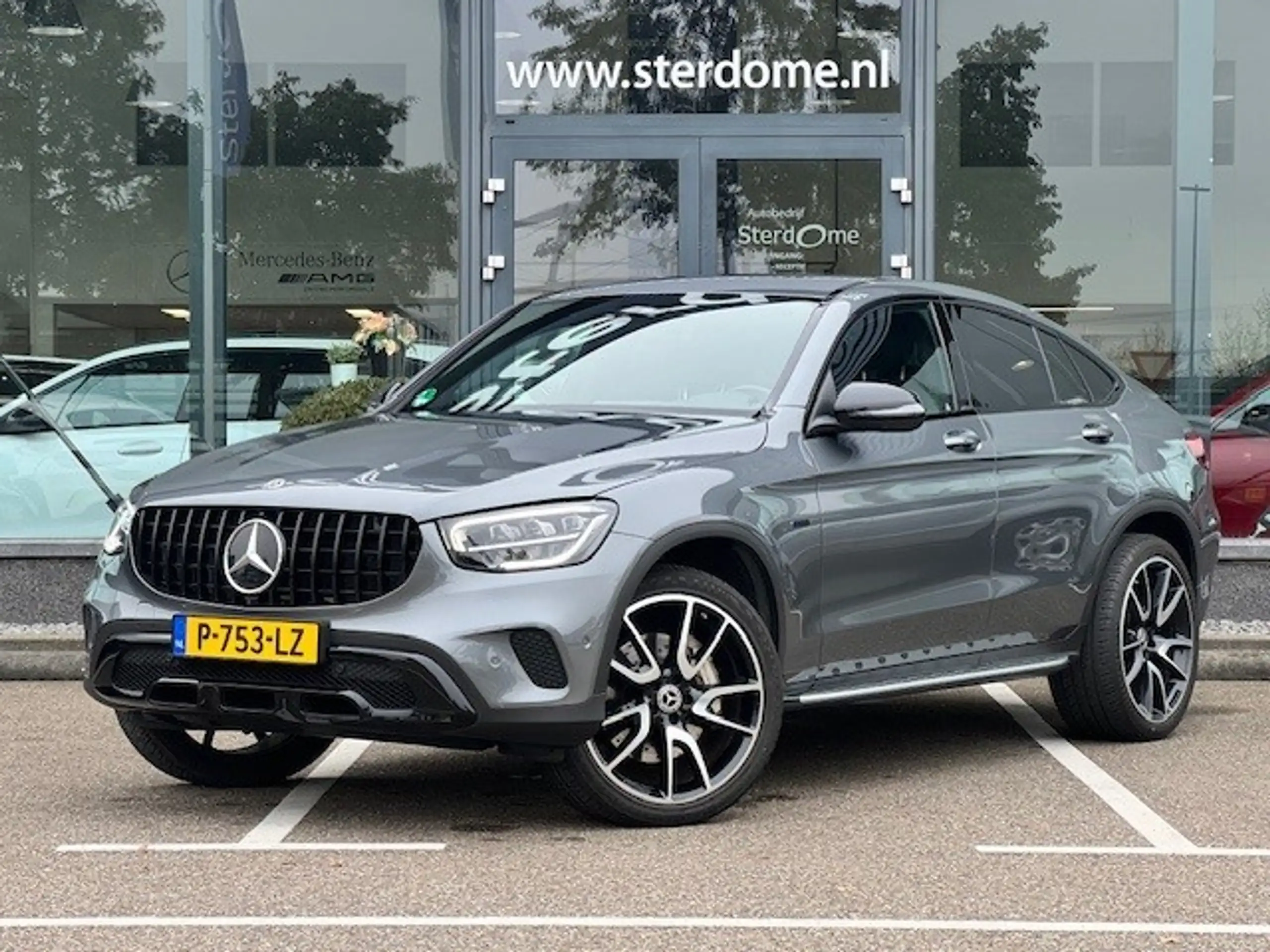 Mercedes-Benz GLC 300 2021