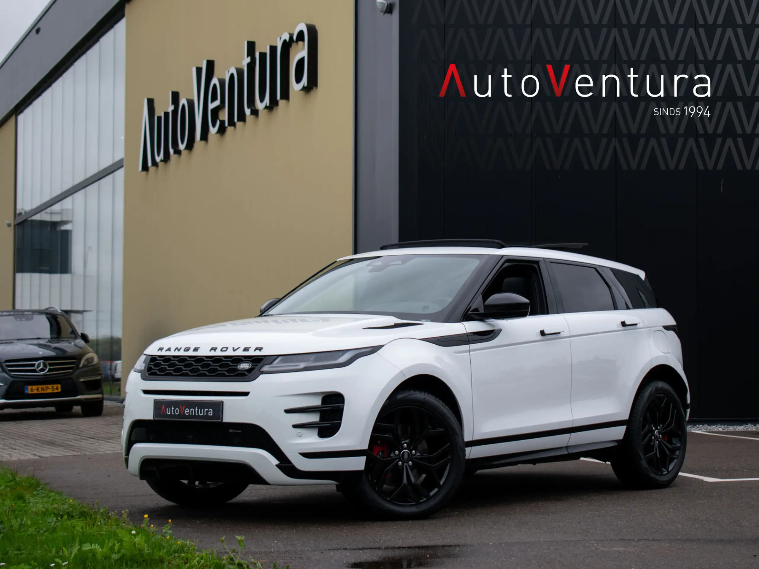 Land Rover - Range Rover Evoque