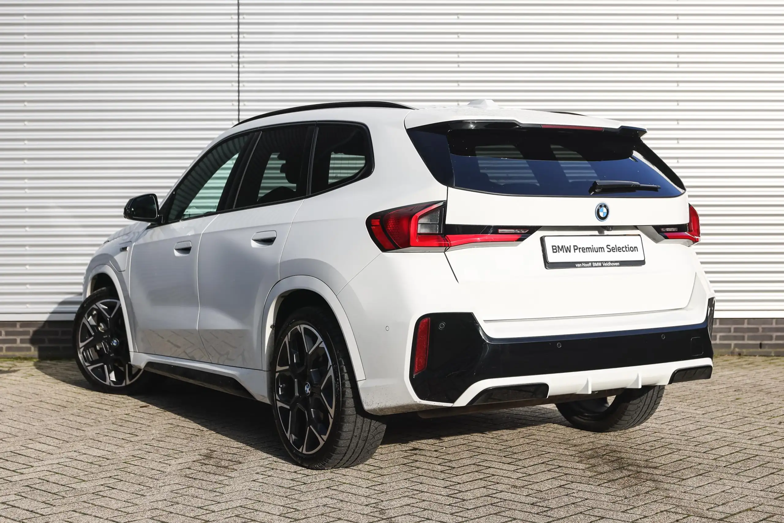 BMW - X1