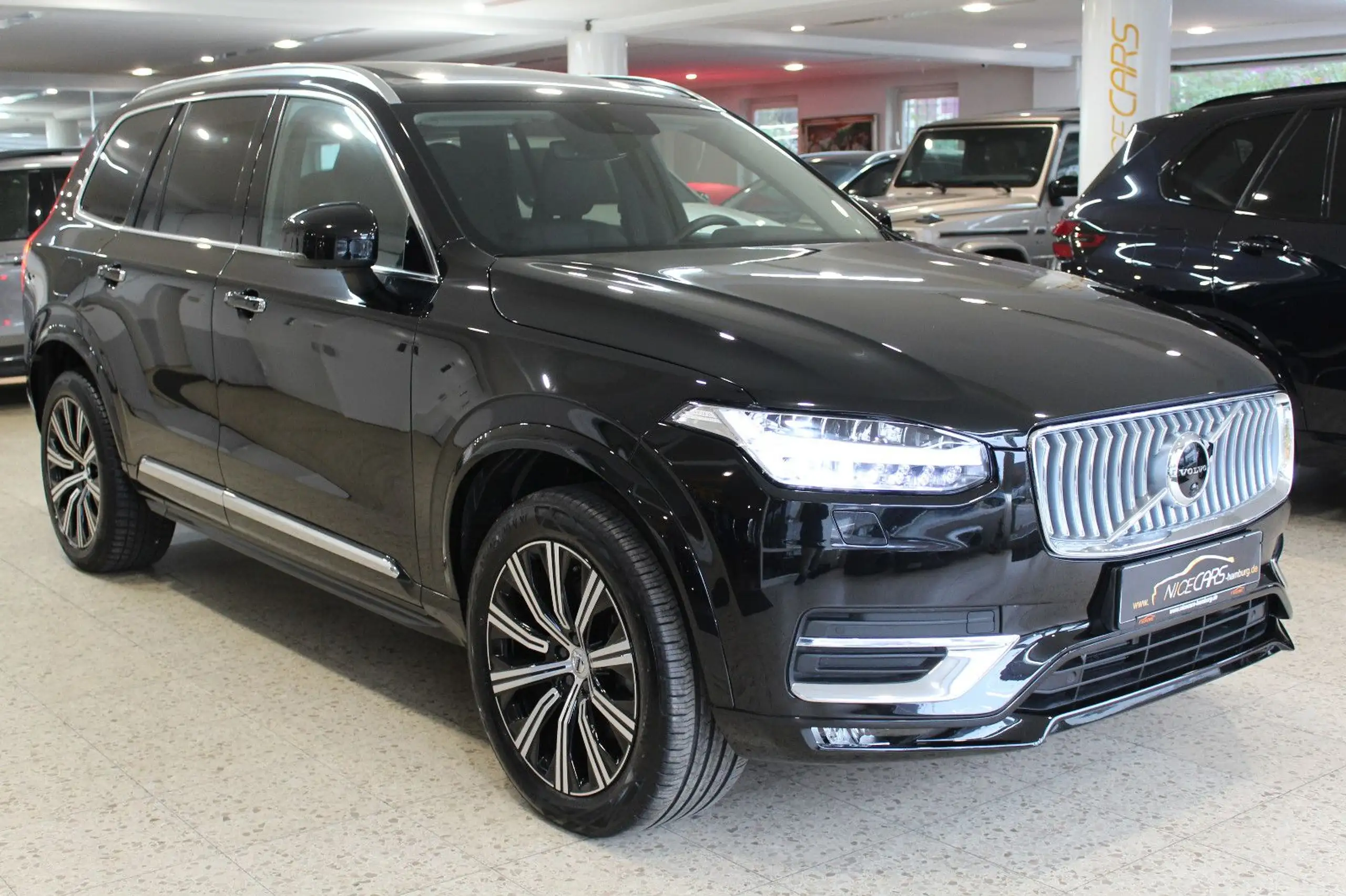 Volvo - XC90