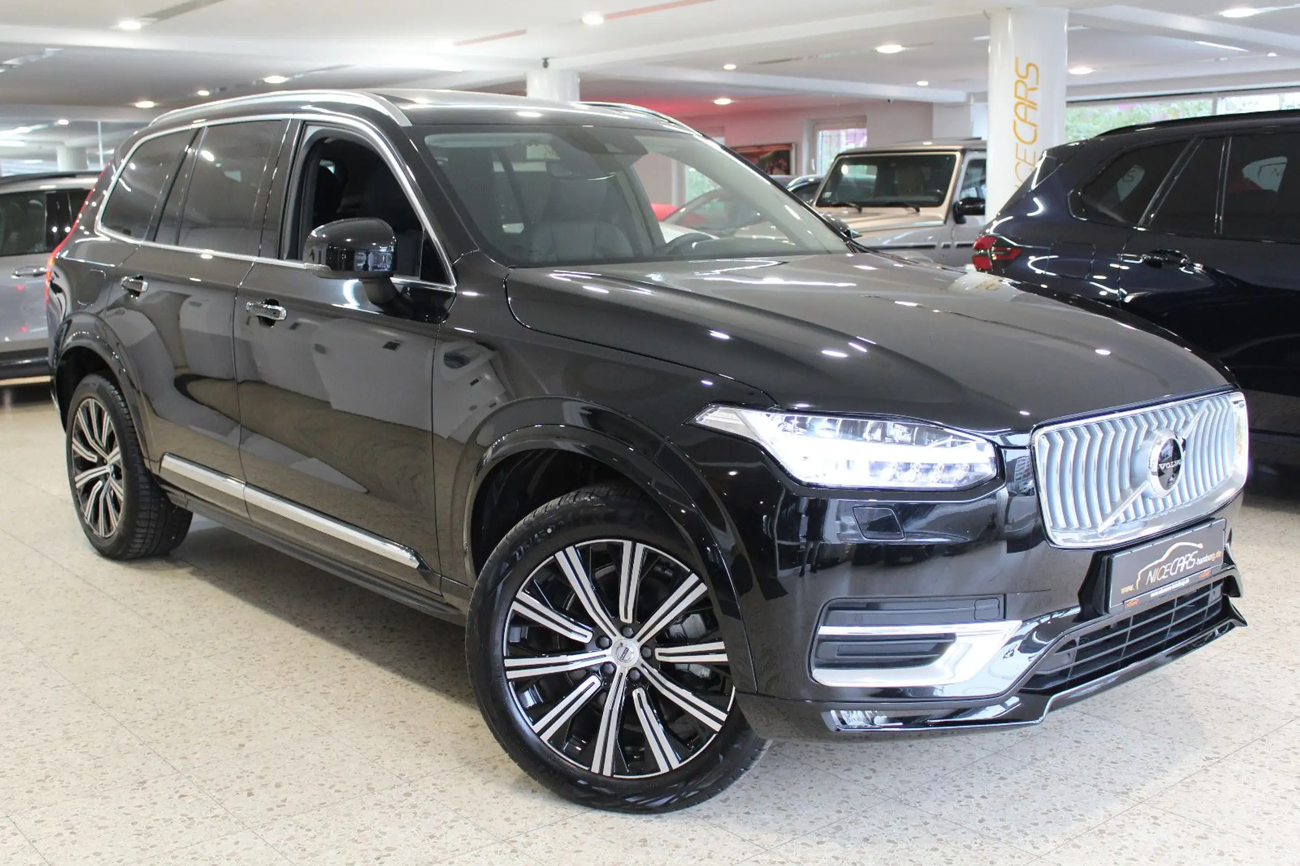 Volvo - XC90