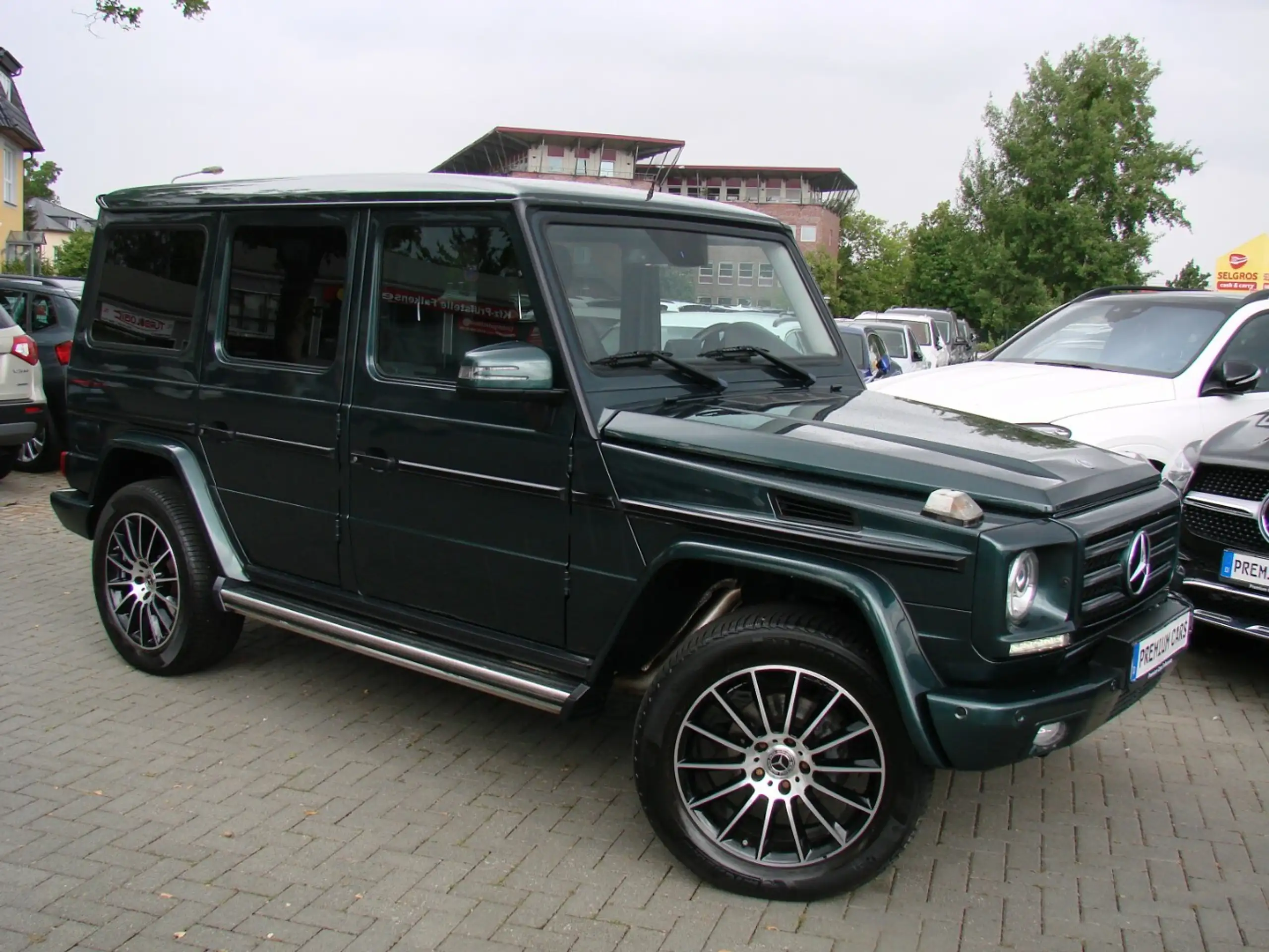 Mercedes-Benz - G 350