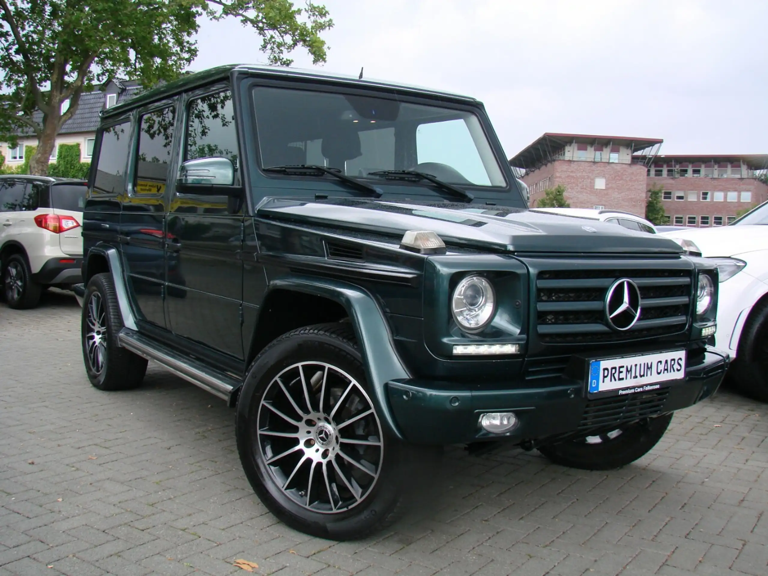 Mercedes-Benz - G 350