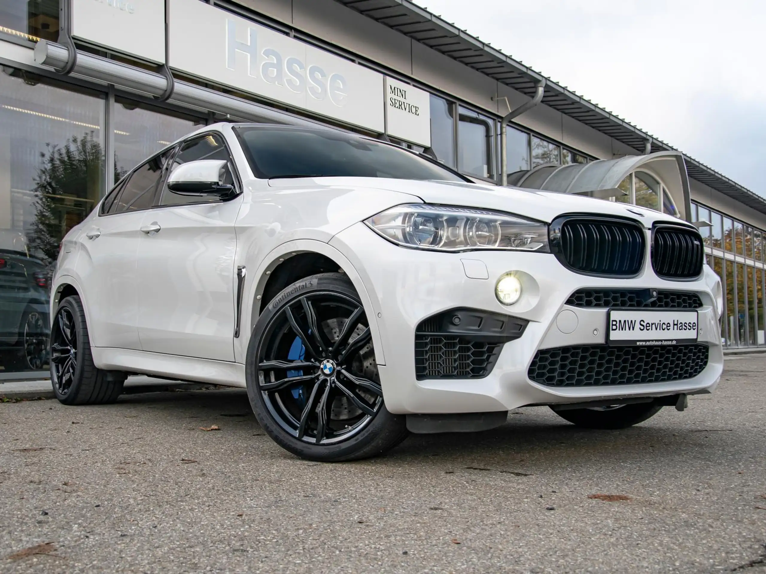 BMW - X6 M