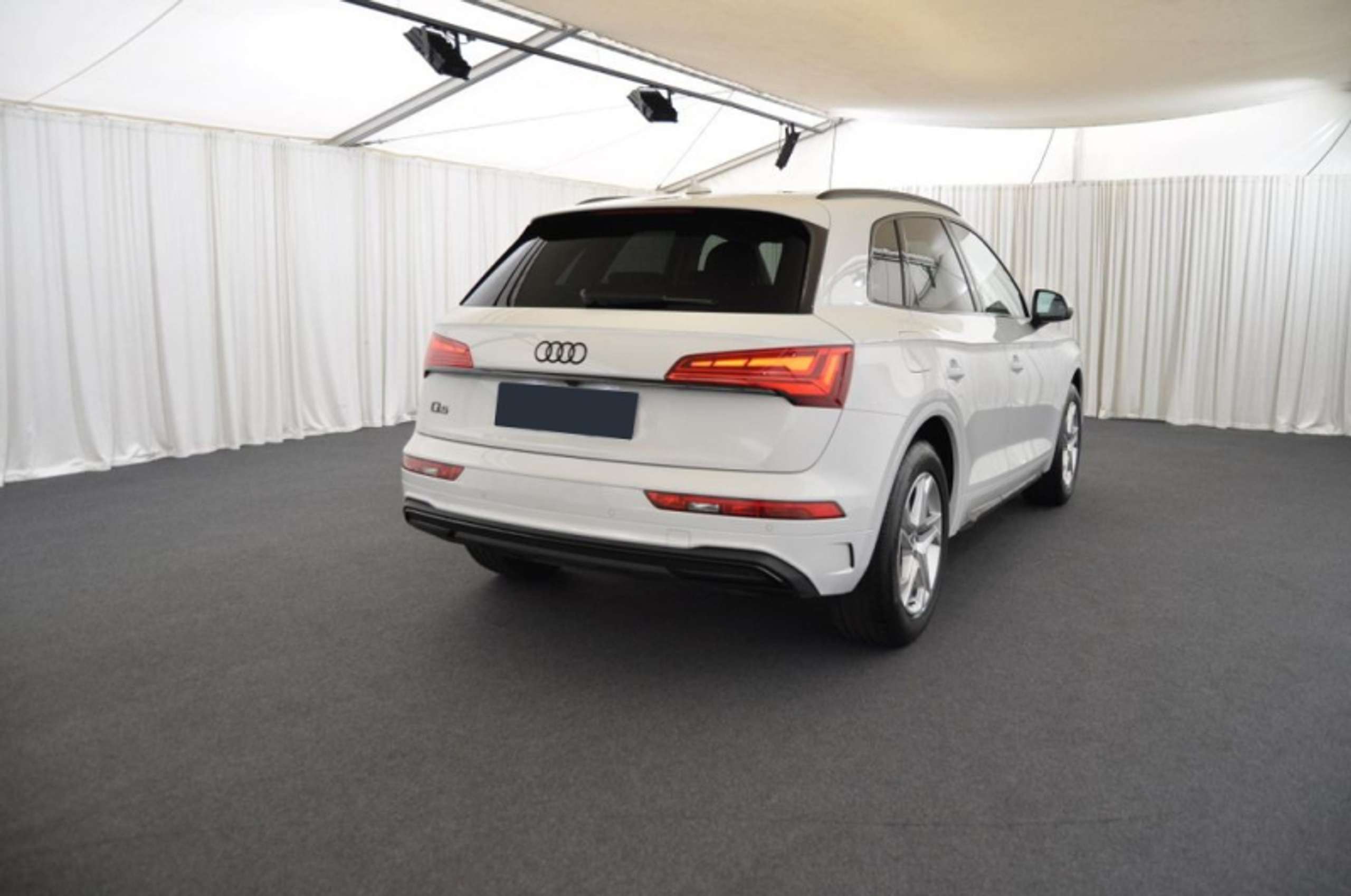 Audi - Q5