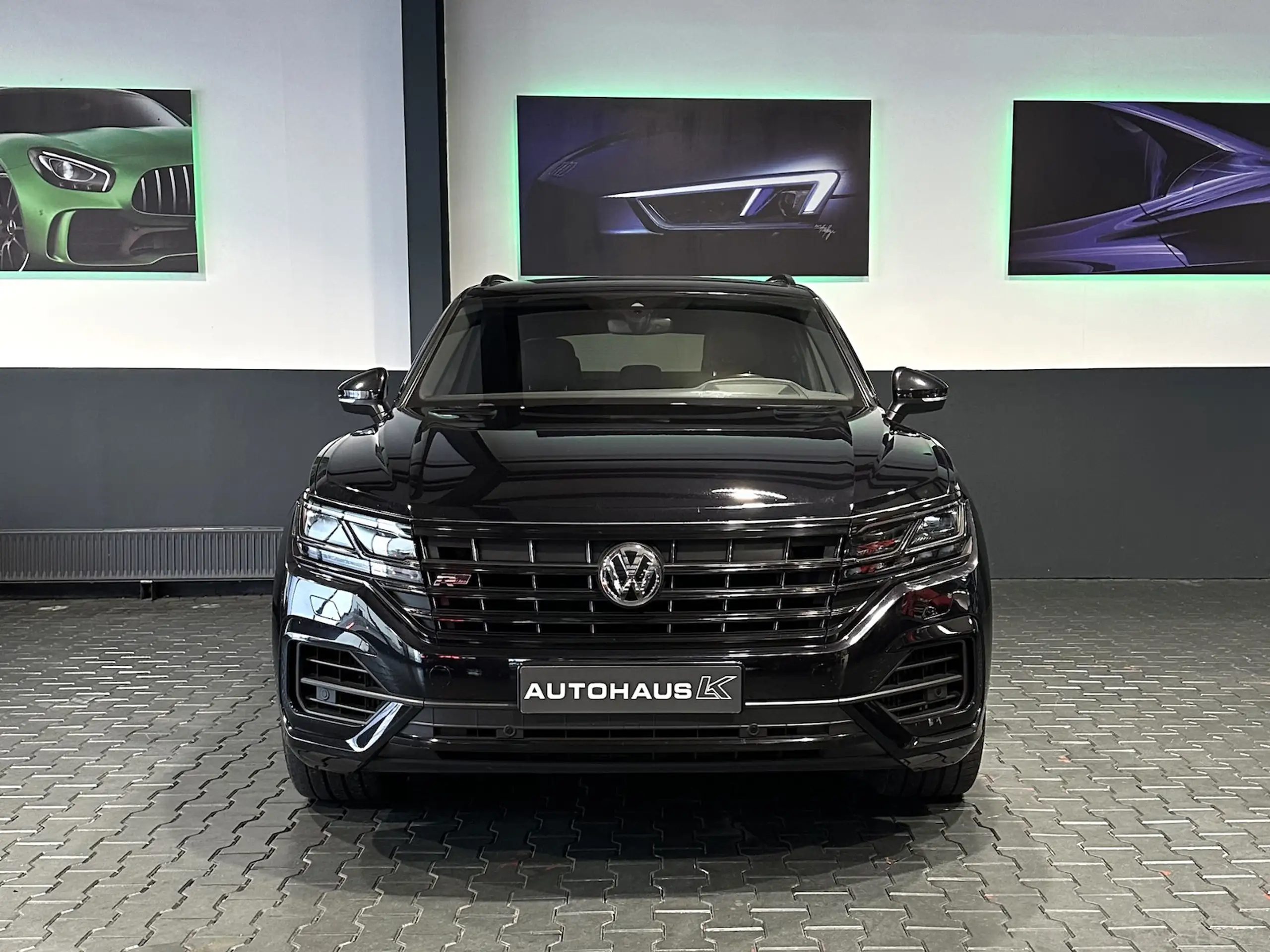 Volkswagen - Touareg