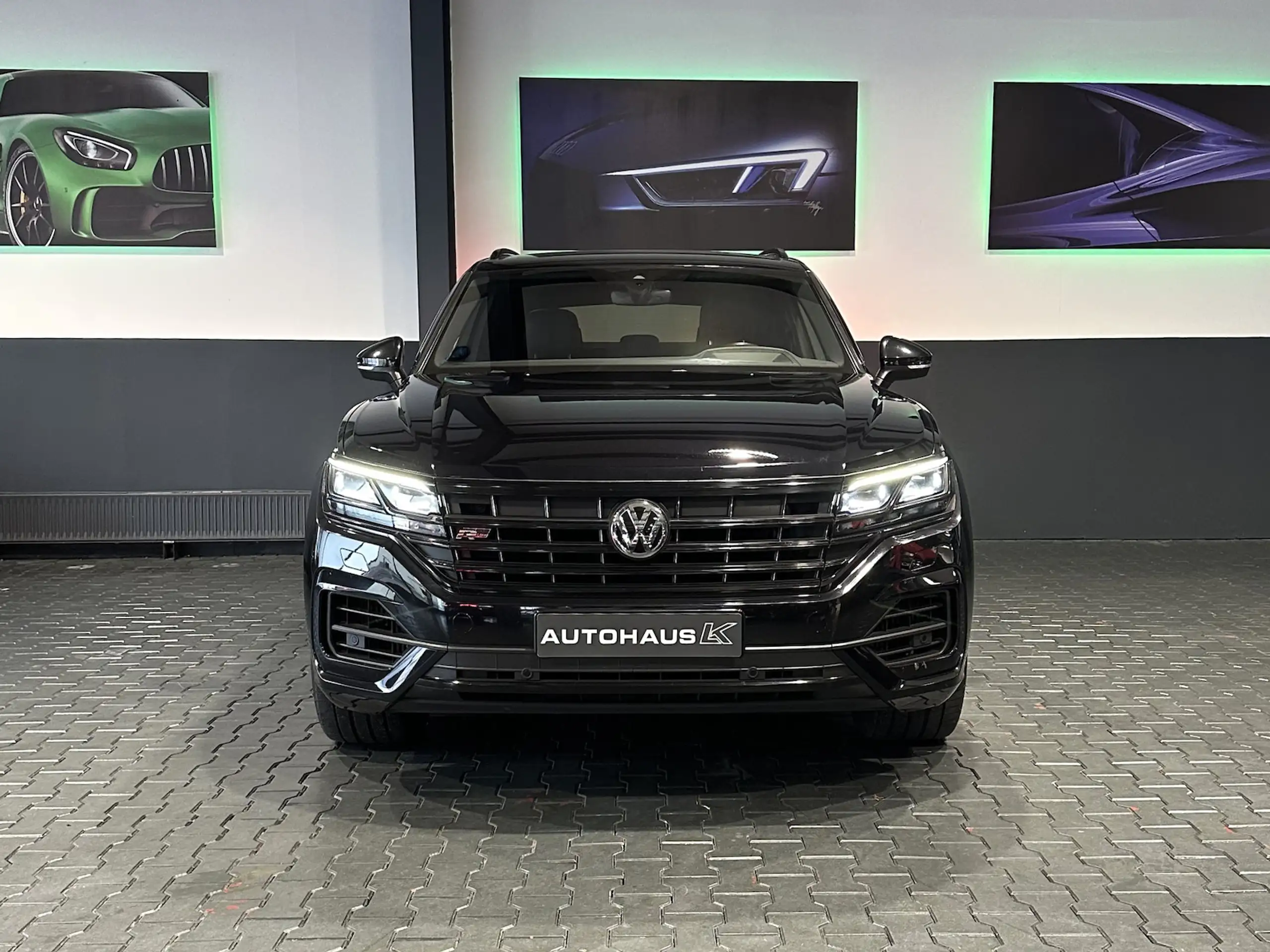 Volkswagen - Touareg