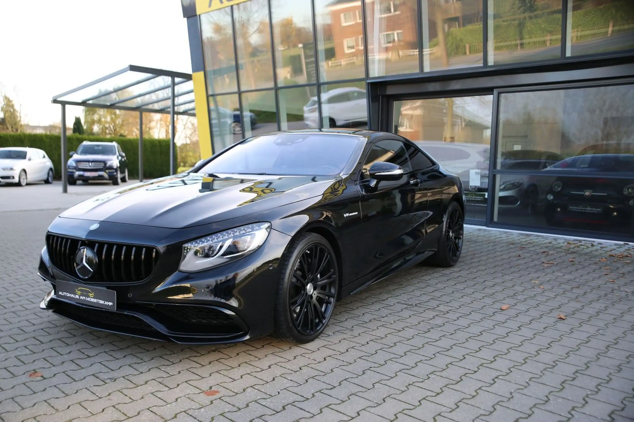 Mercedes-Benz - S 63 AMG