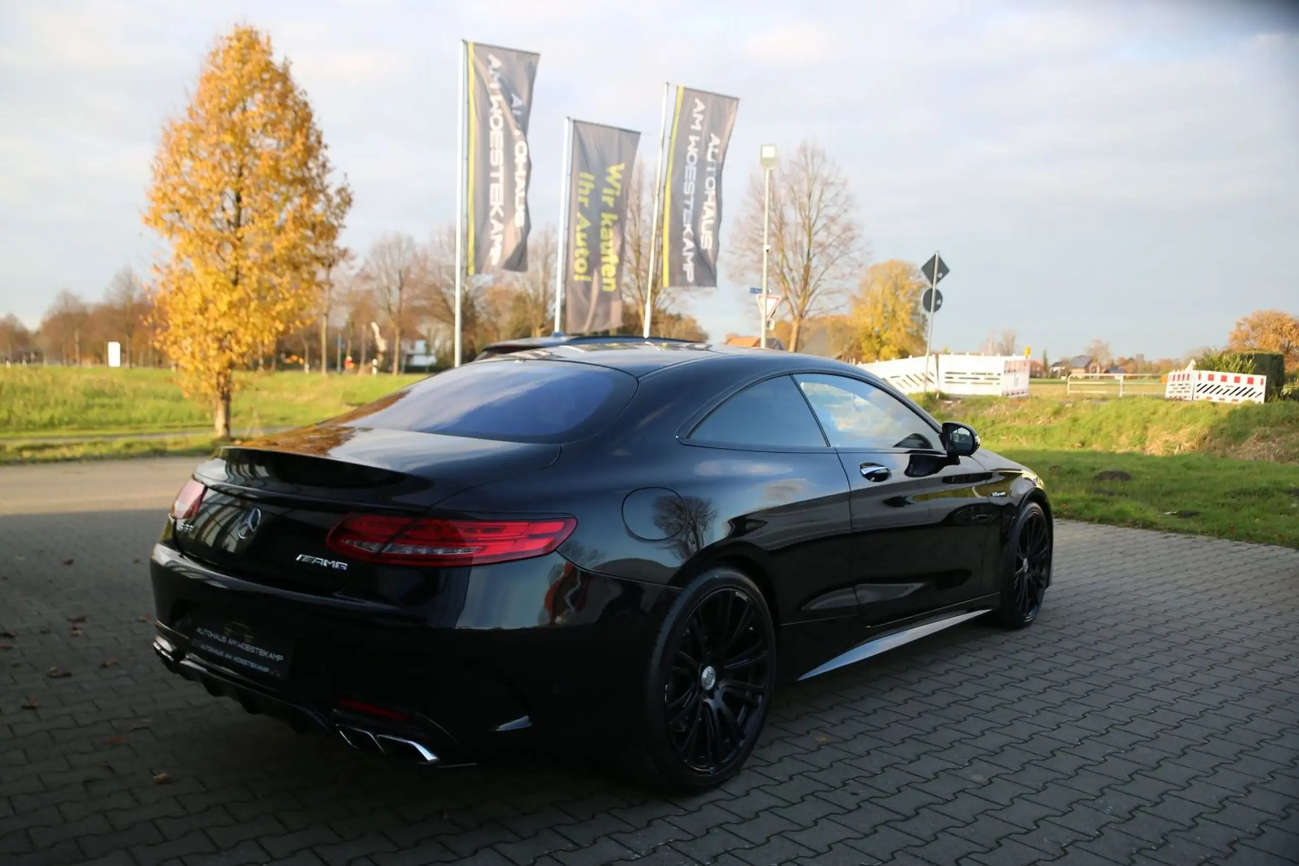 Mercedes-Benz - S 63 AMG