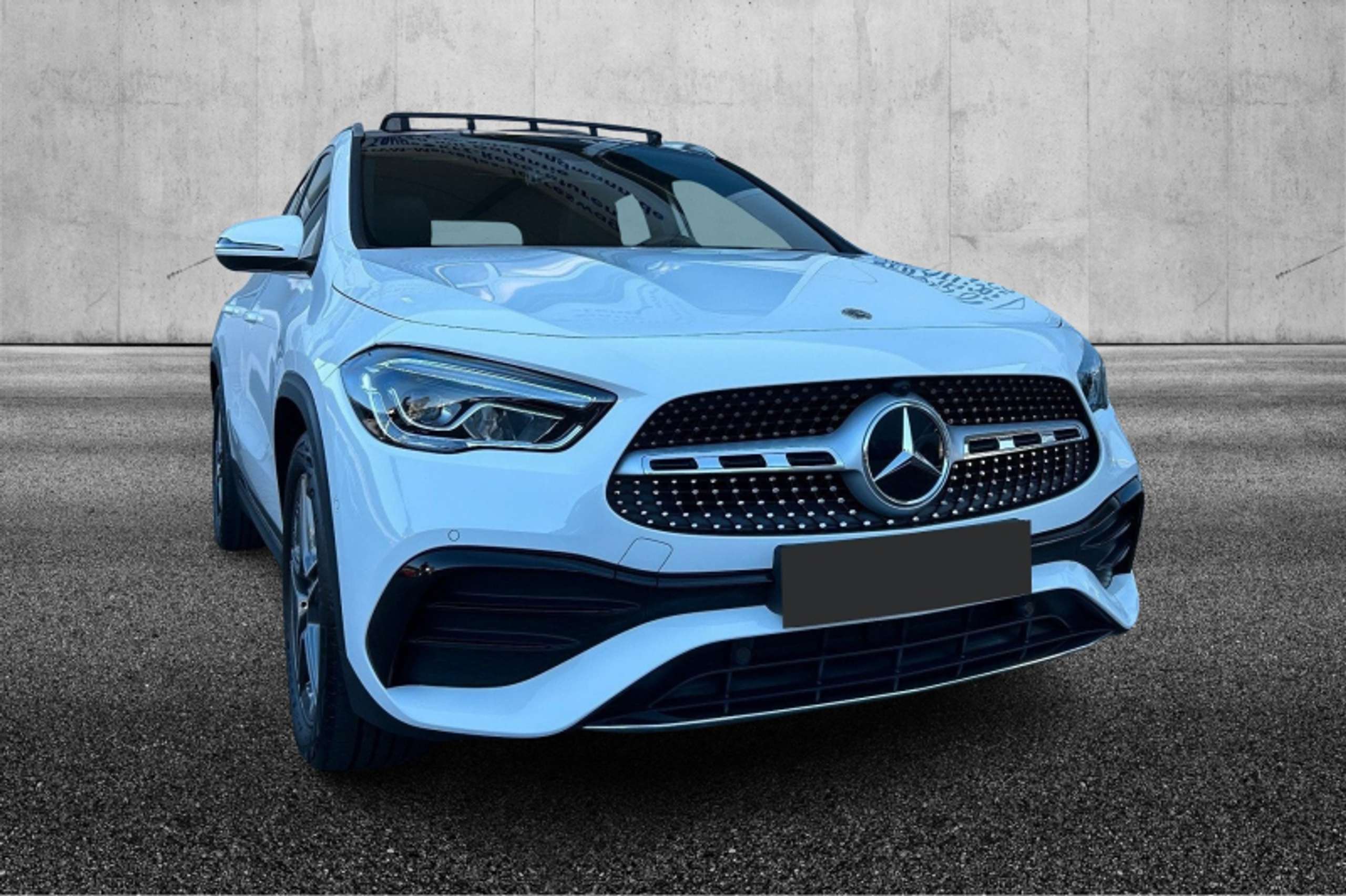 Mercedes-Benz - GLA 250