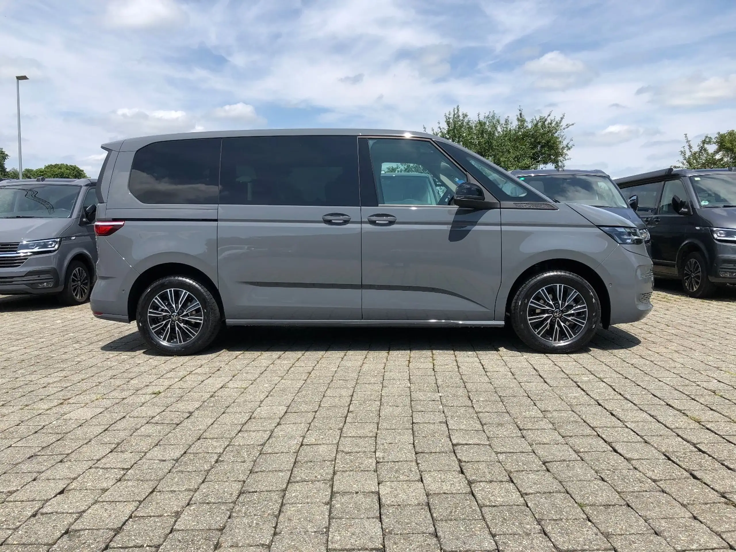 Volkswagen - T7 Multivan