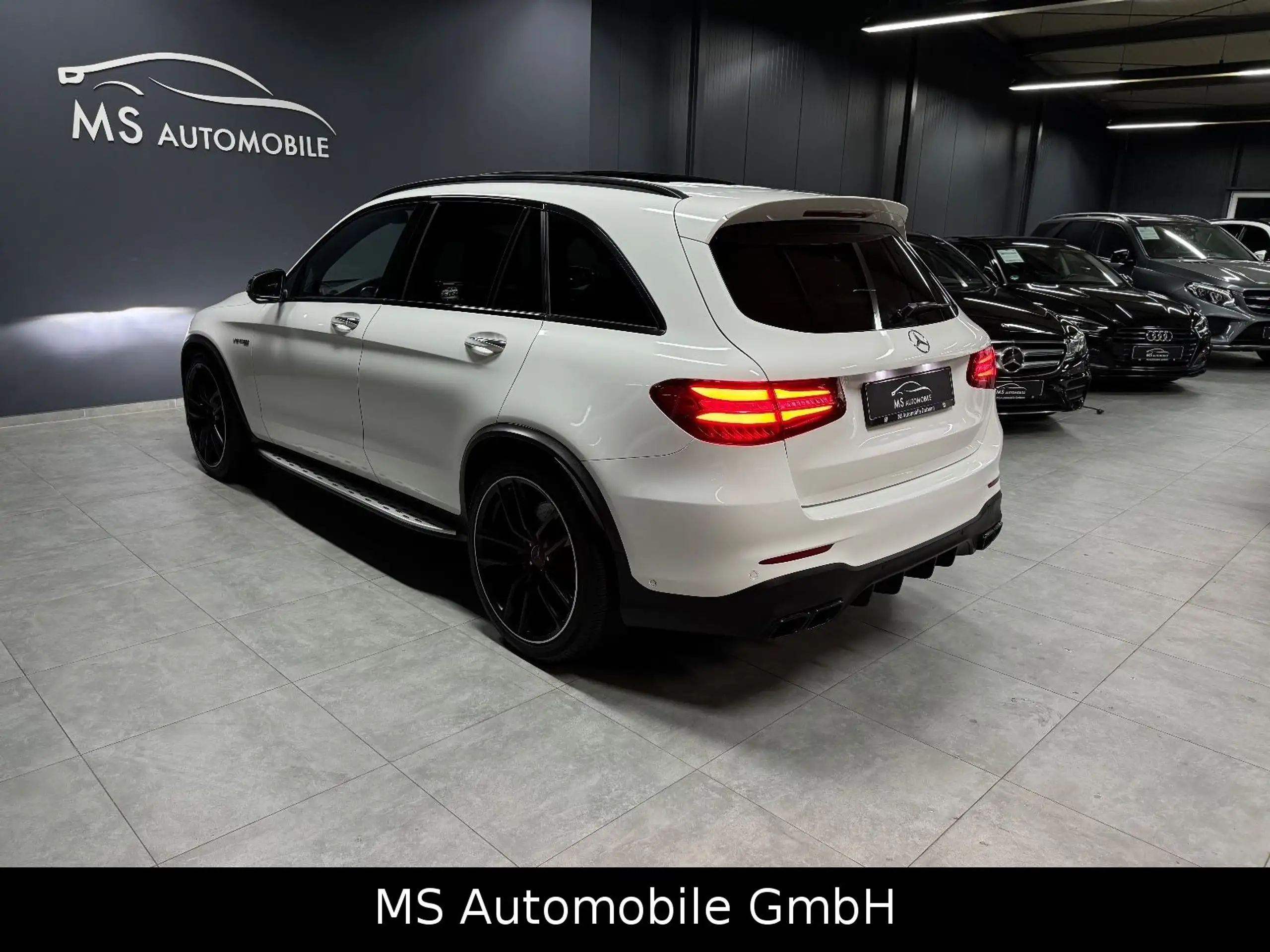 Mercedes-Benz - GLC 63 AMG