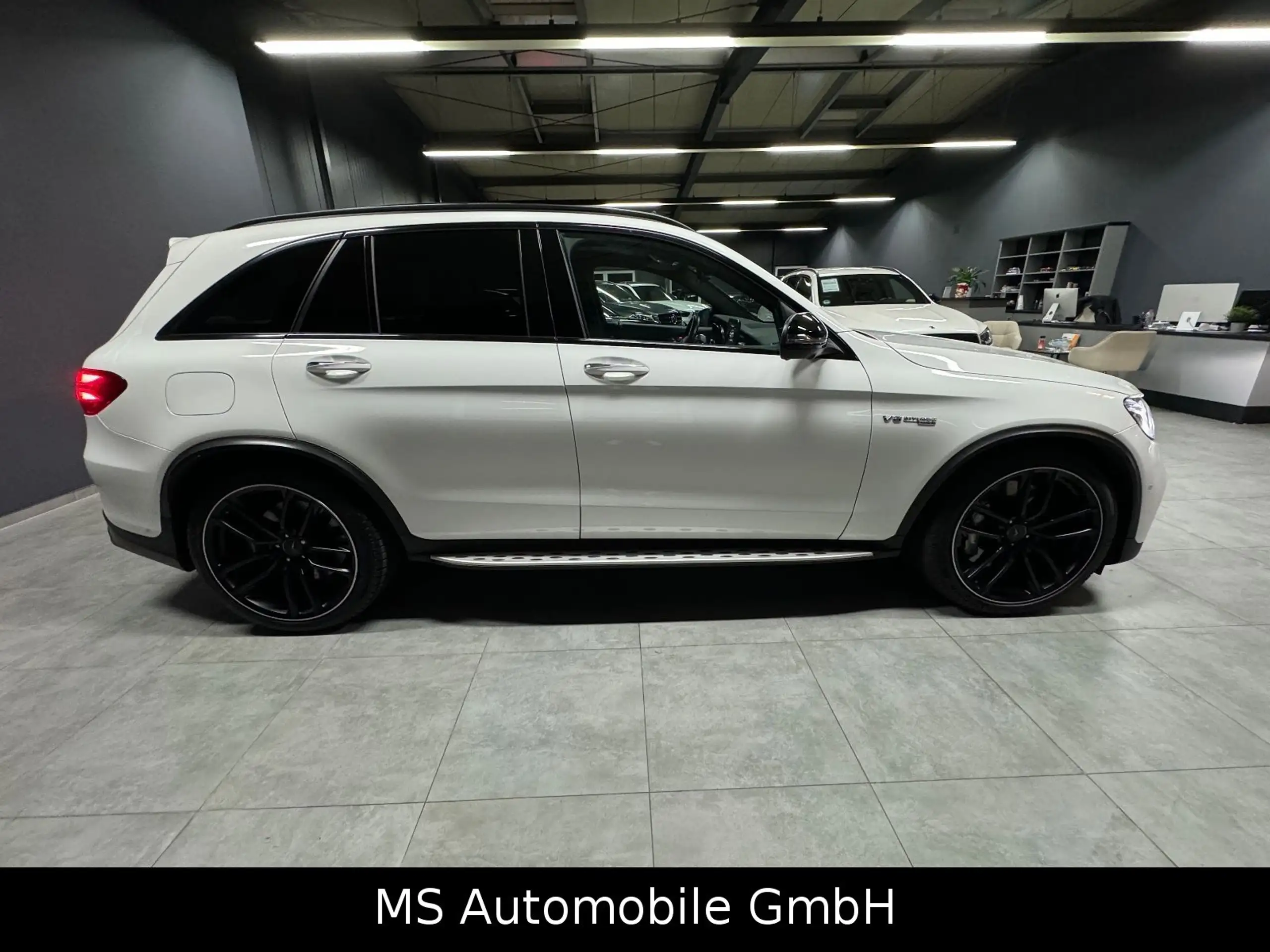 Mercedes-Benz - GLC 63 AMG