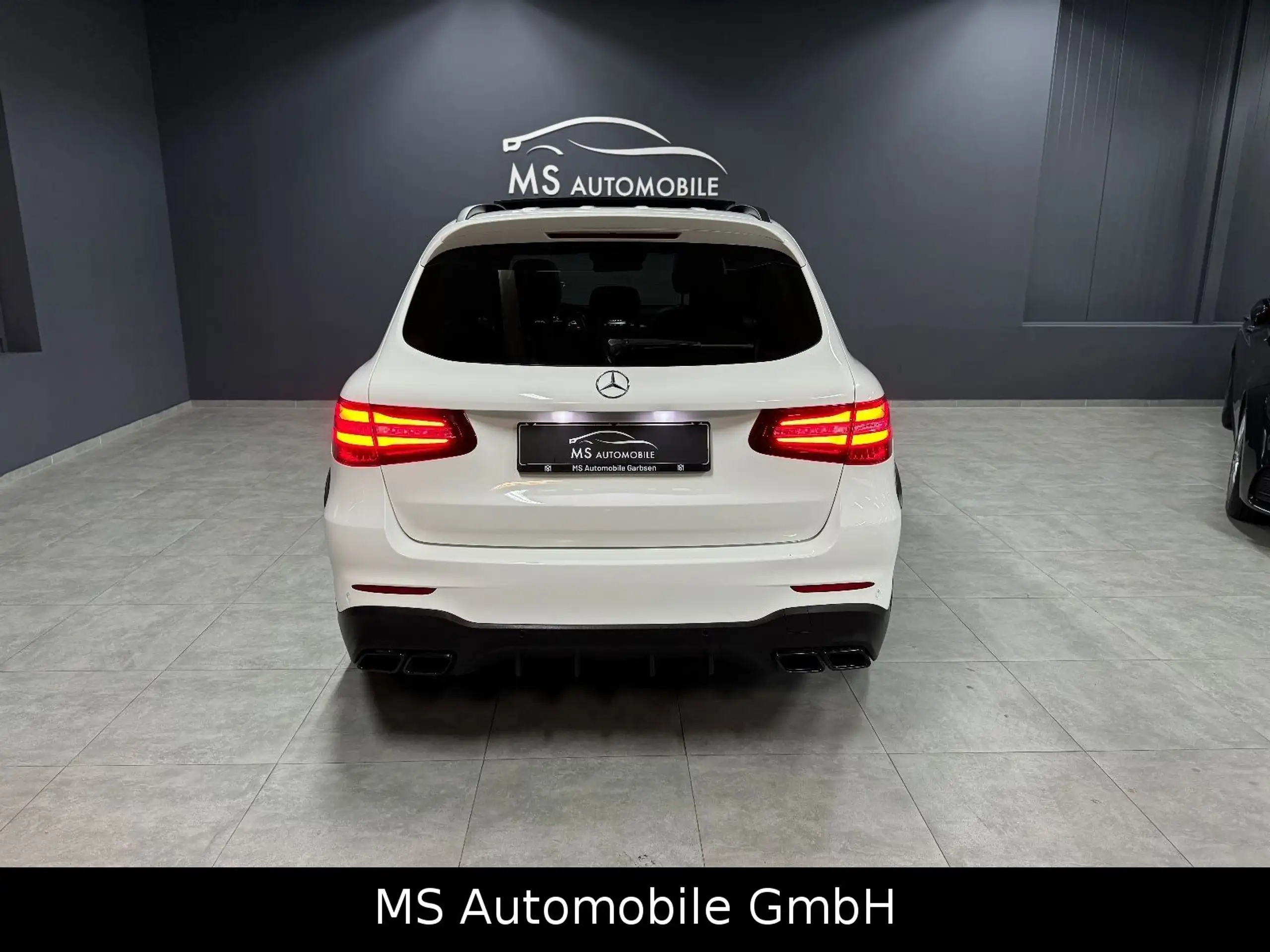 Mercedes-Benz - GLC 63 AMG