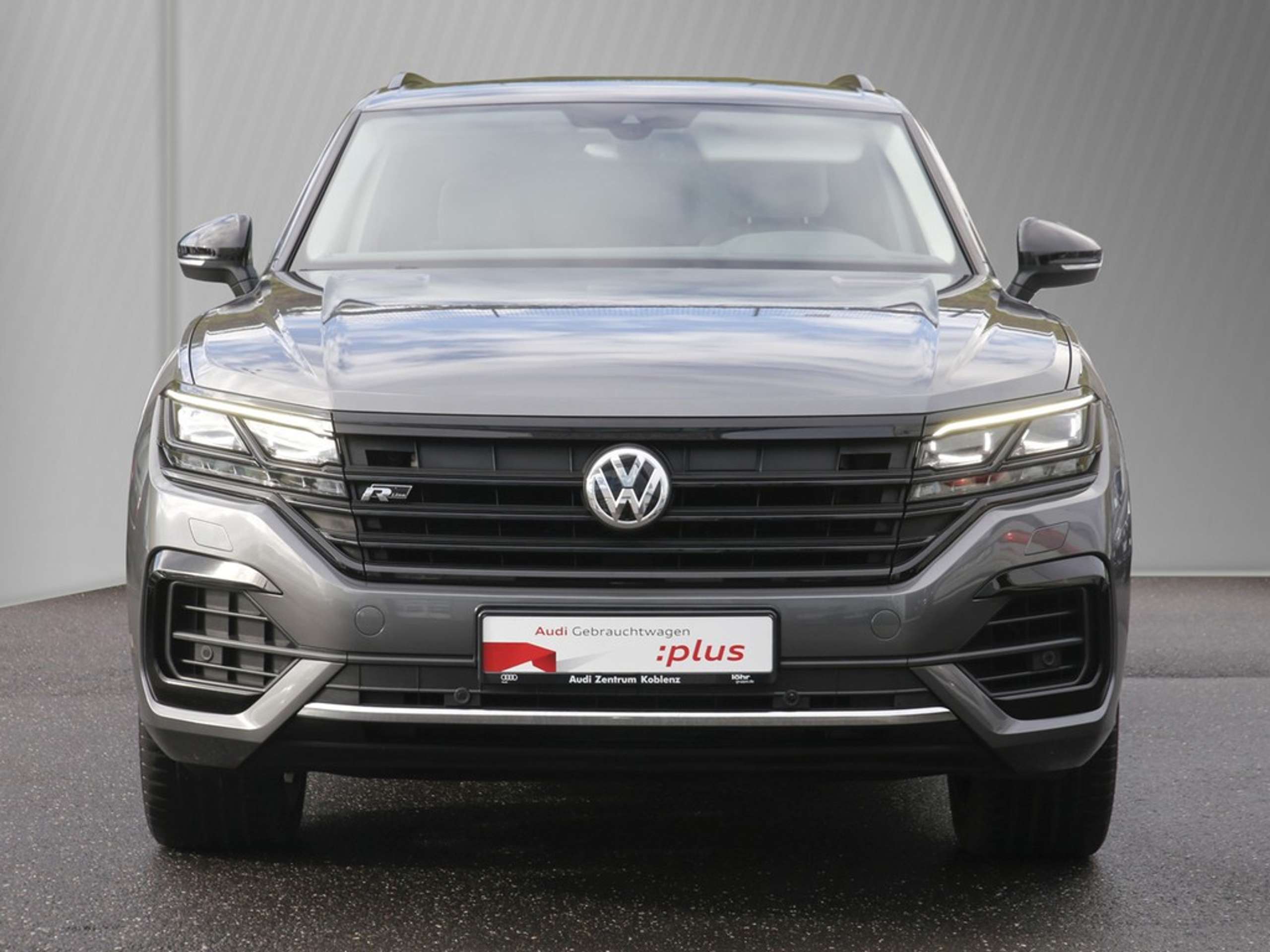 Volkswagen - Touareg