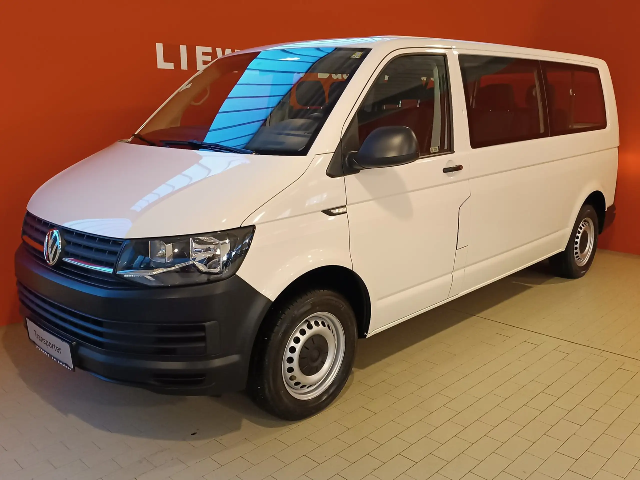 Volkswagen - T6.1 Transporter