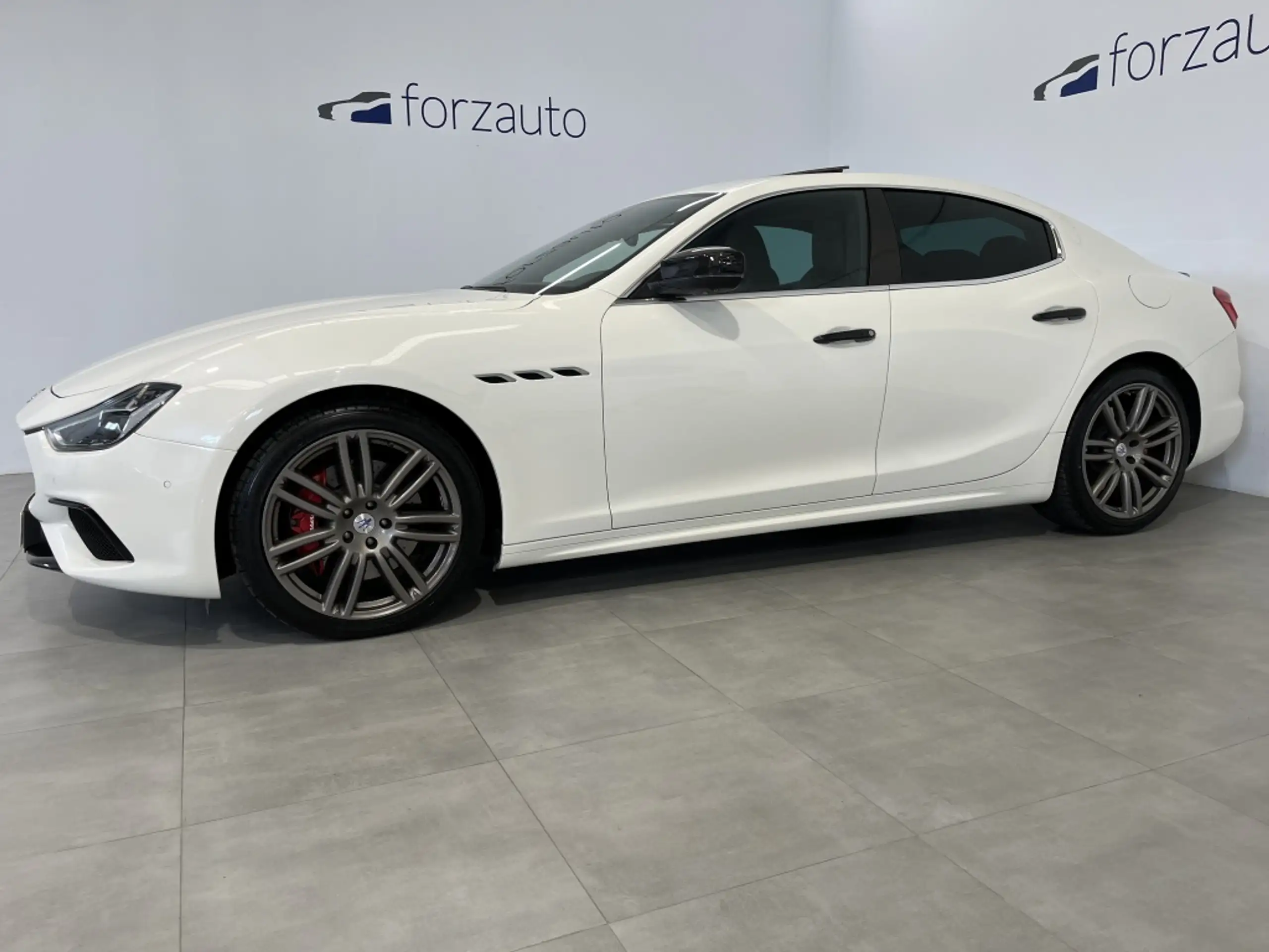 Maserati - Ghibli