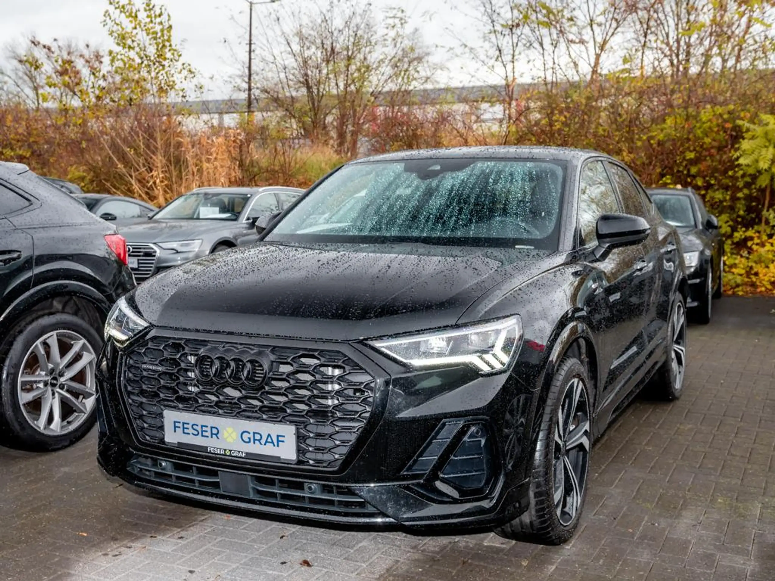 Audi - Q3