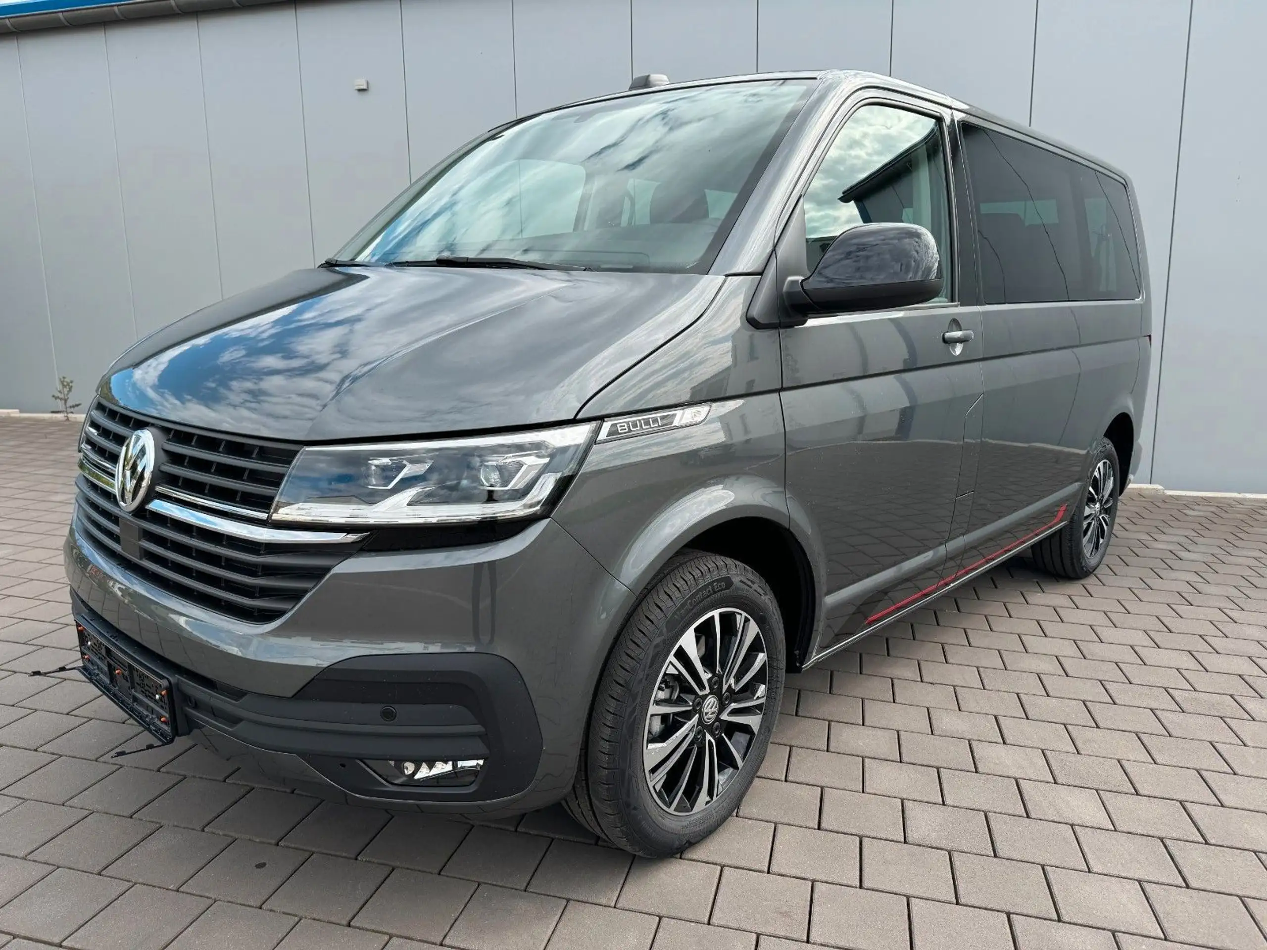 Volkswagen T6 Caravelle 2024