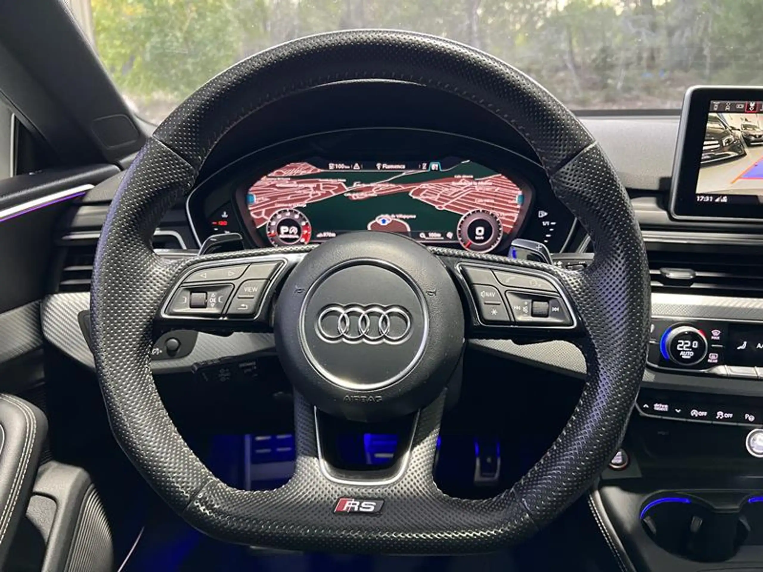 Audi - RS5