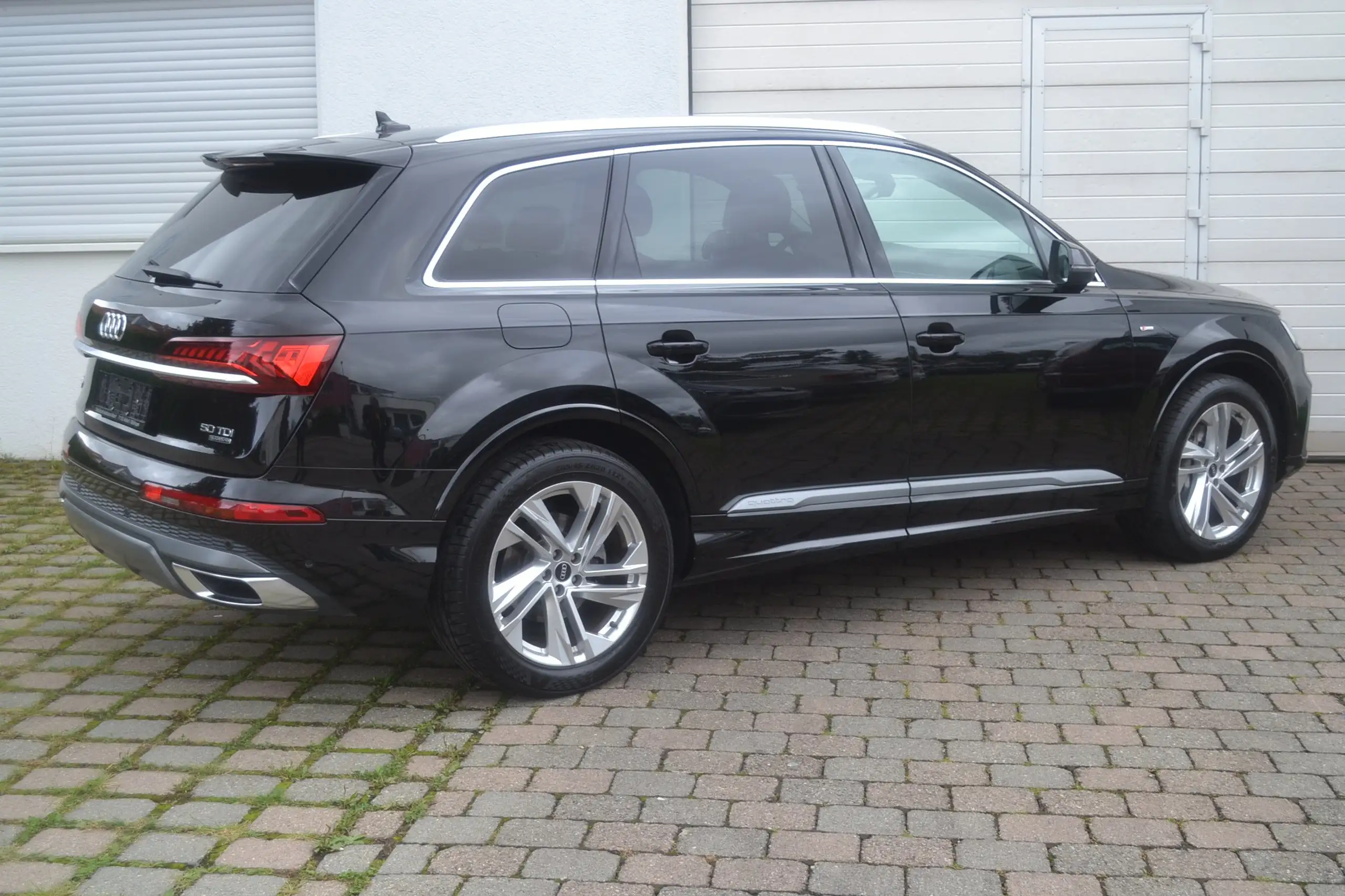 Audi - Q7