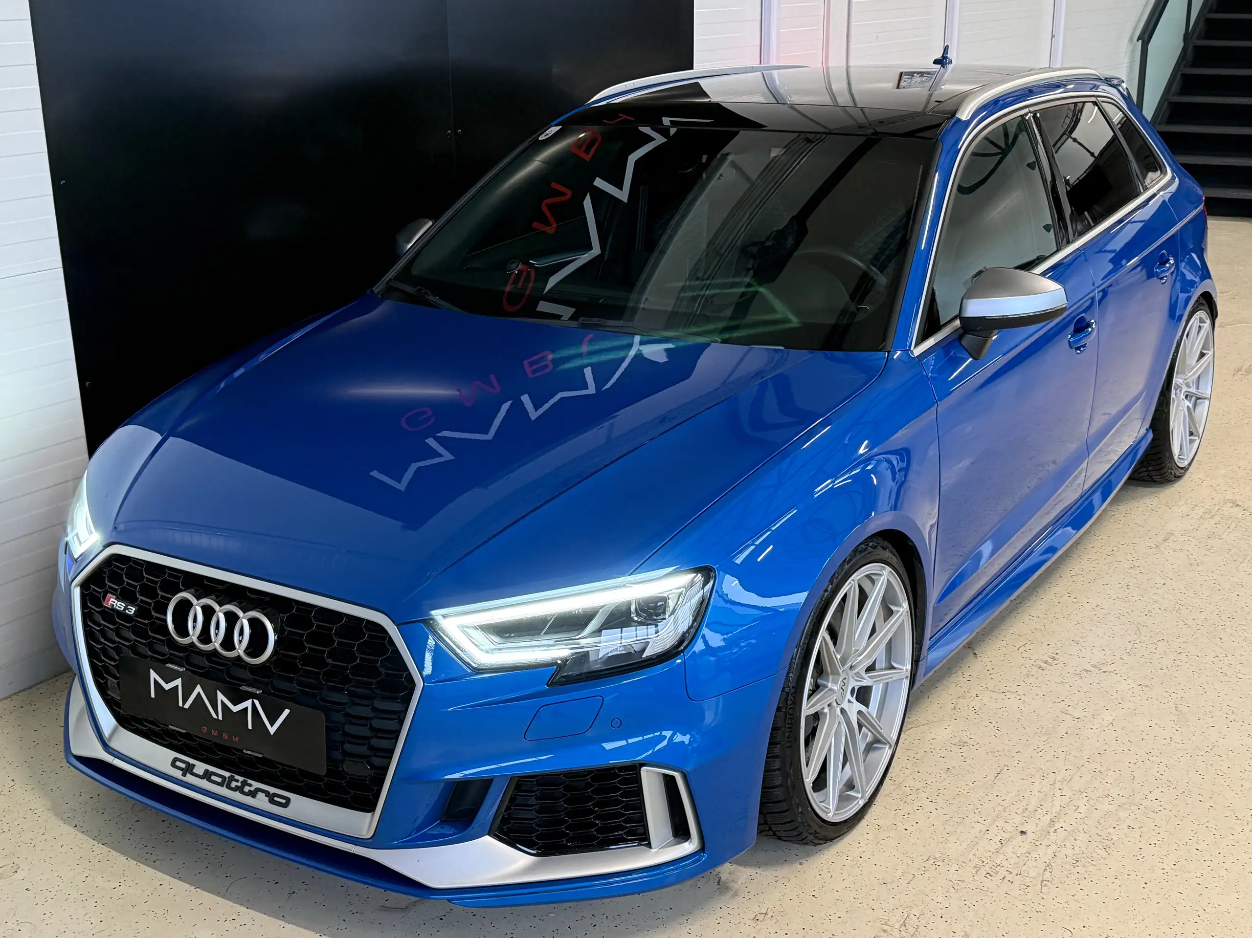 Audi - RS3