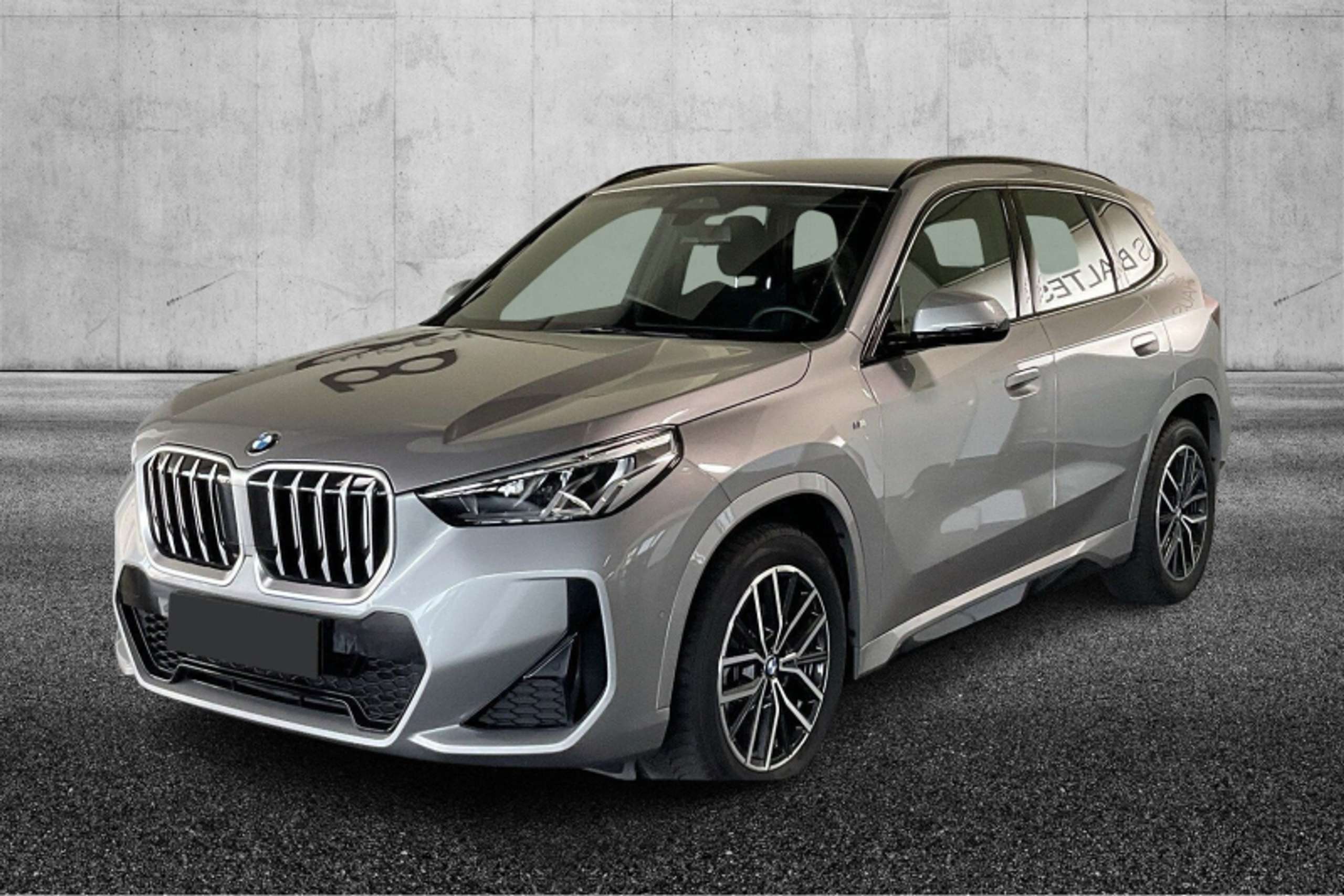 BMW - X1