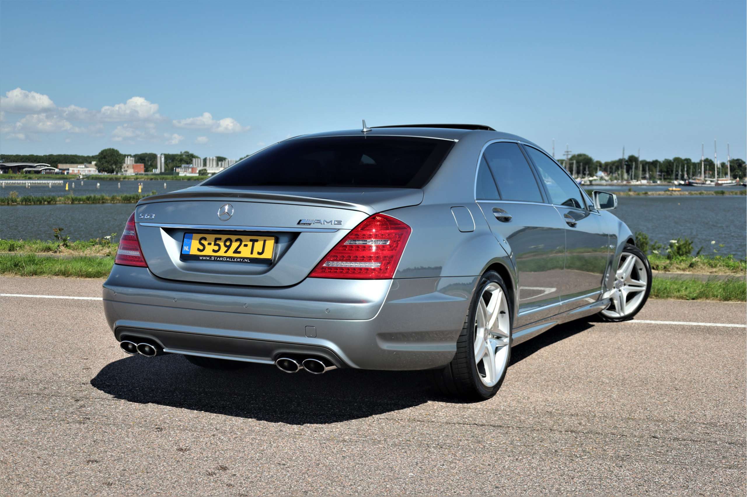 Mercedes-Benz - S 63 AMG