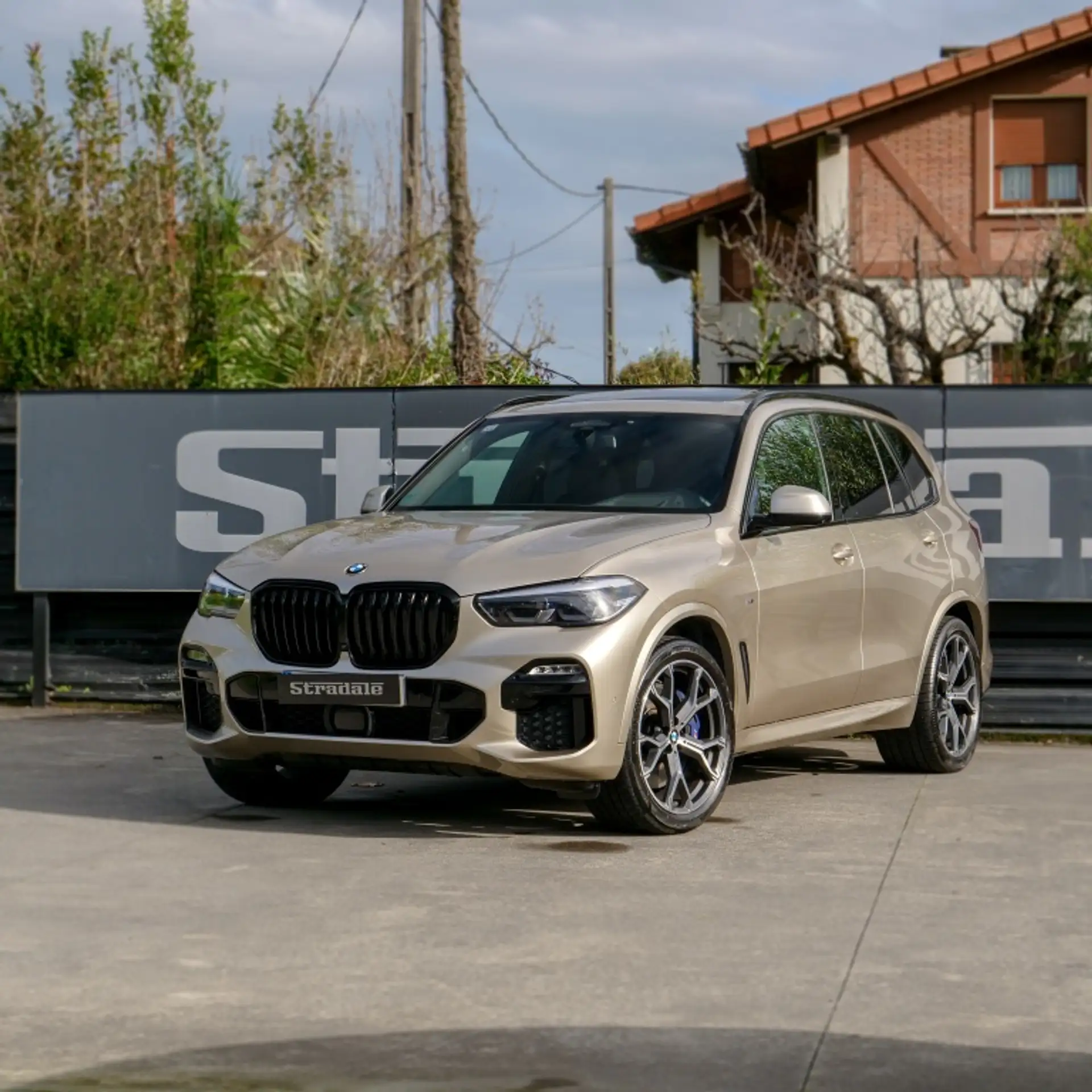 BMW - X5