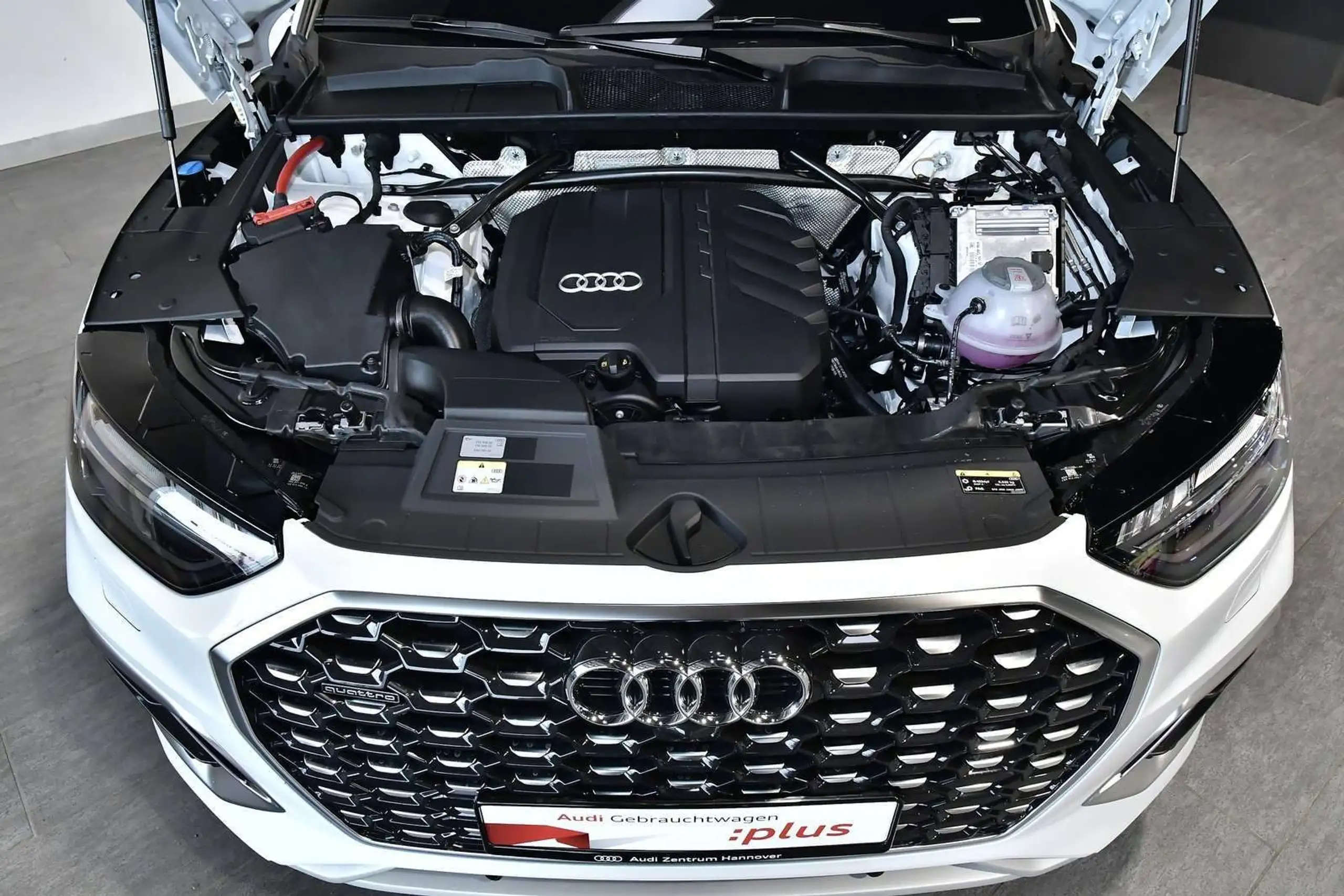 Audi - Q5