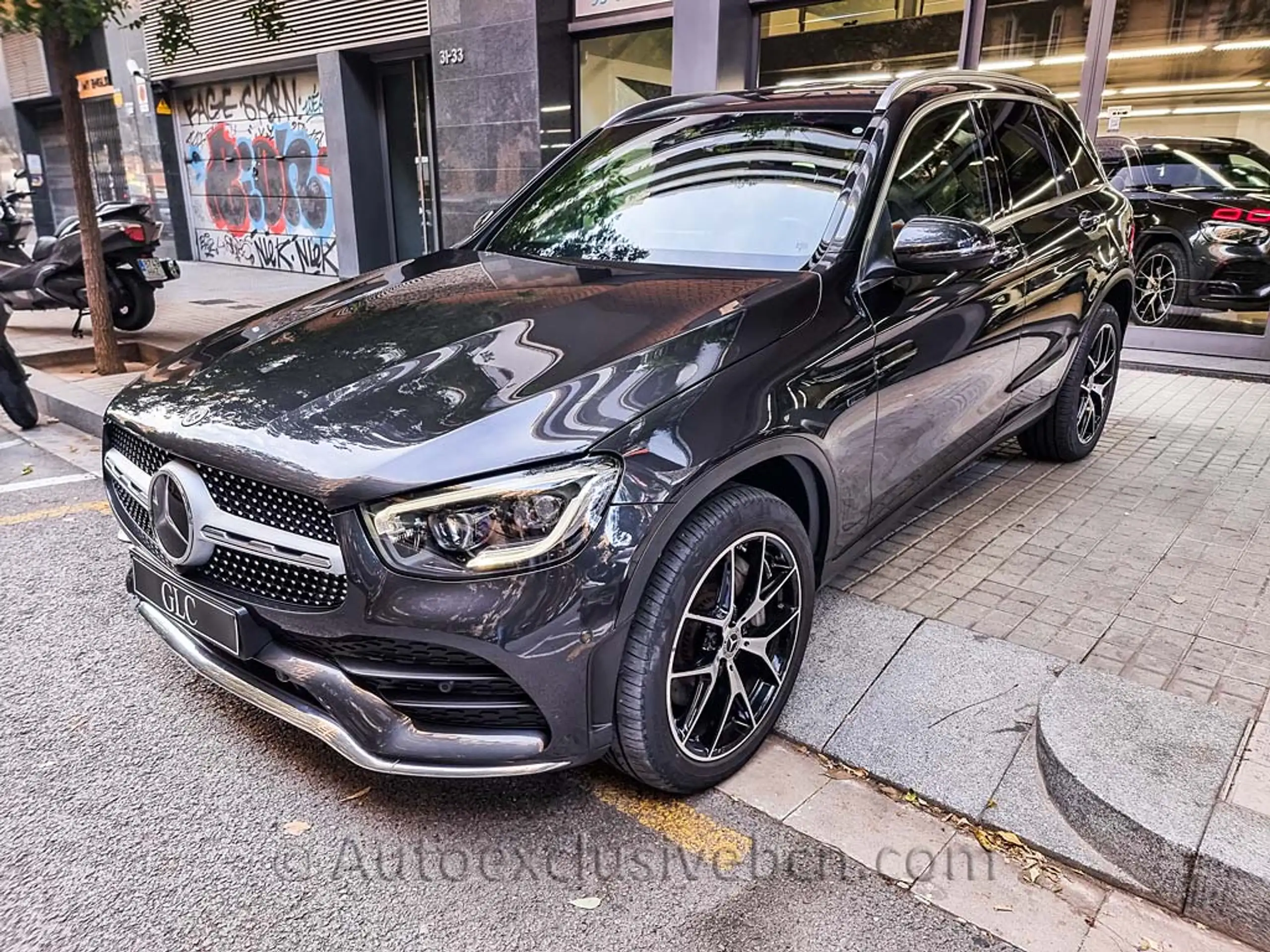 Mercedes-Benz - GLC 300