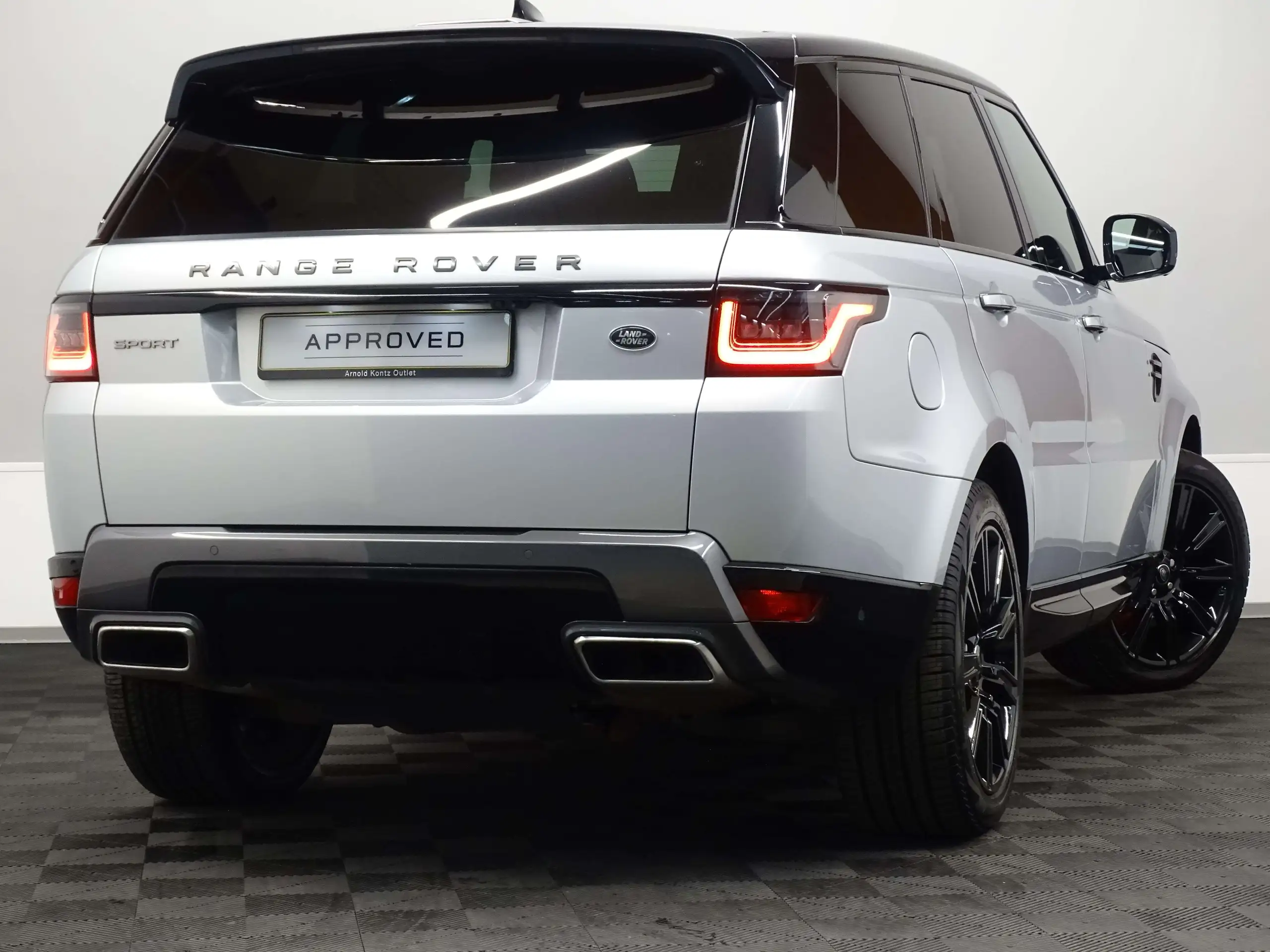 Land Rover - Range Rover Sport