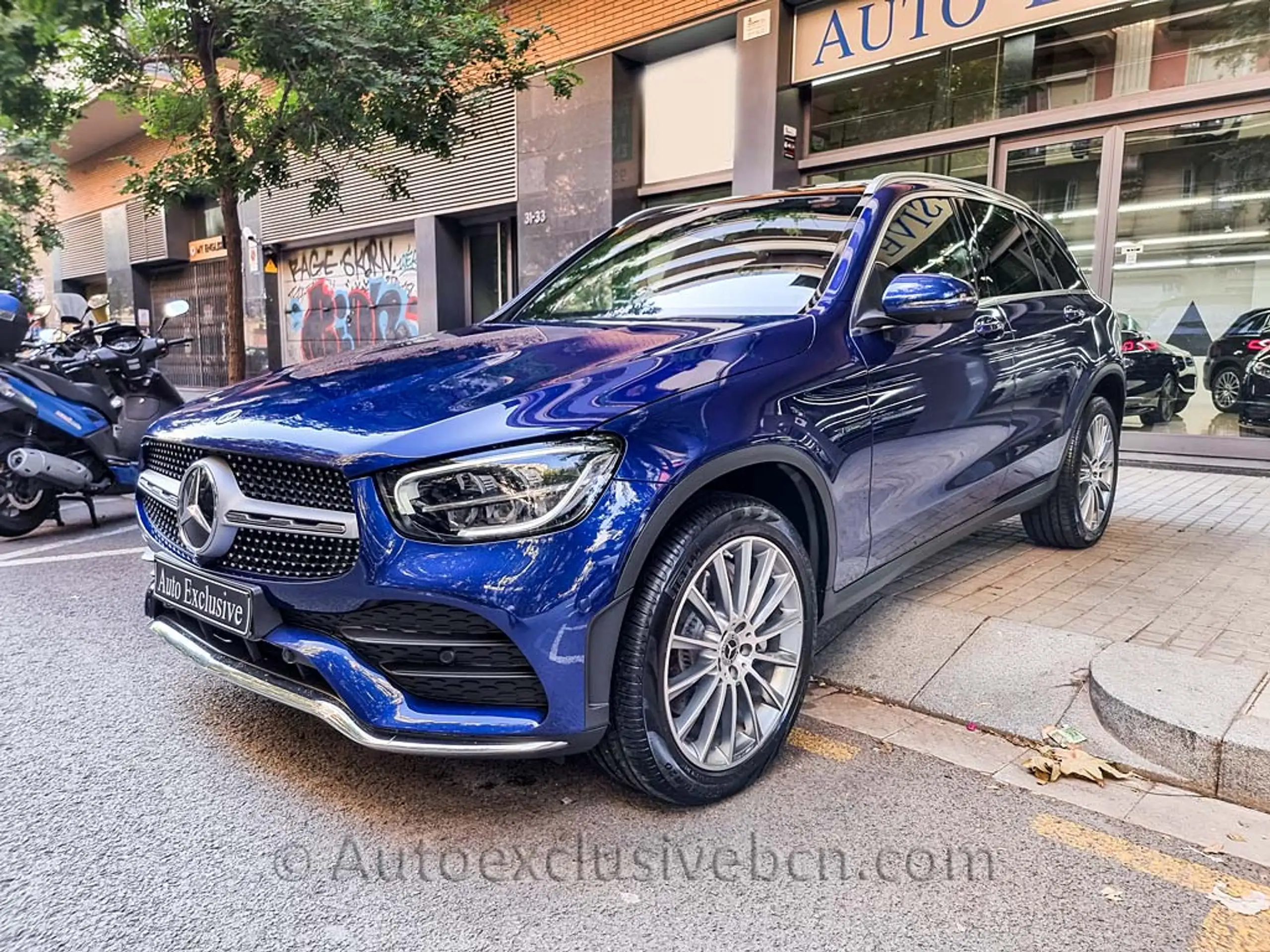 Mercedes-Benz - GLC 300