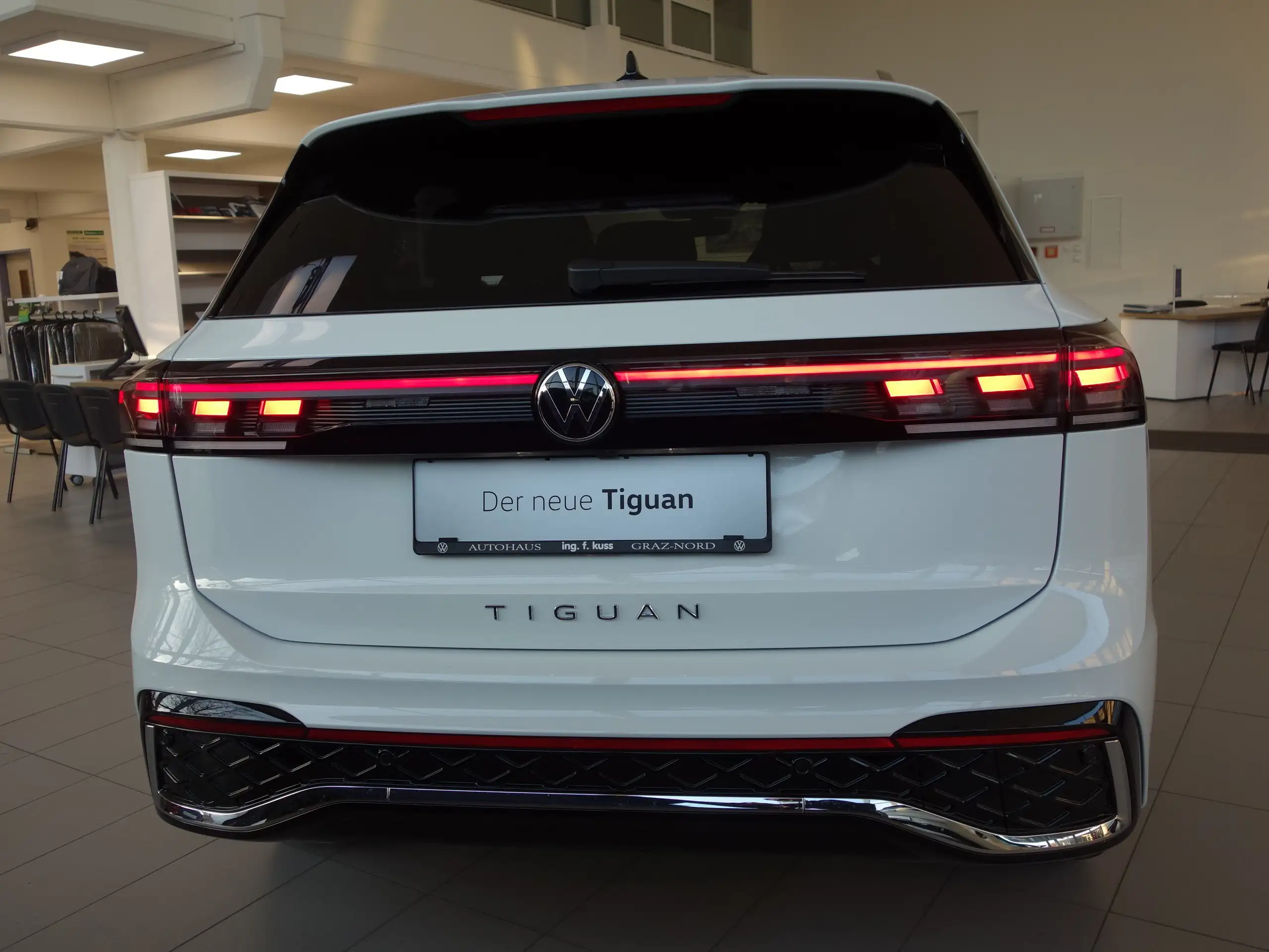 Volkswagen - Tiguan