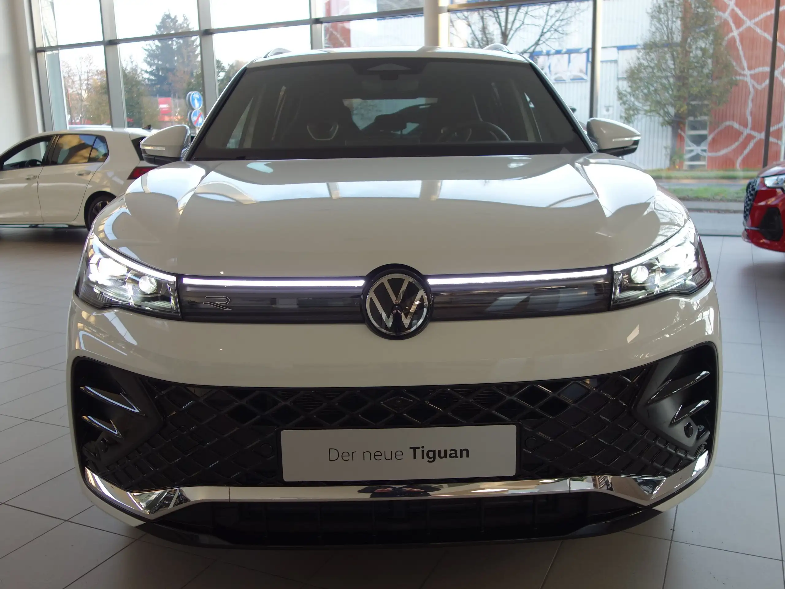 Volkswagen - Tiguan