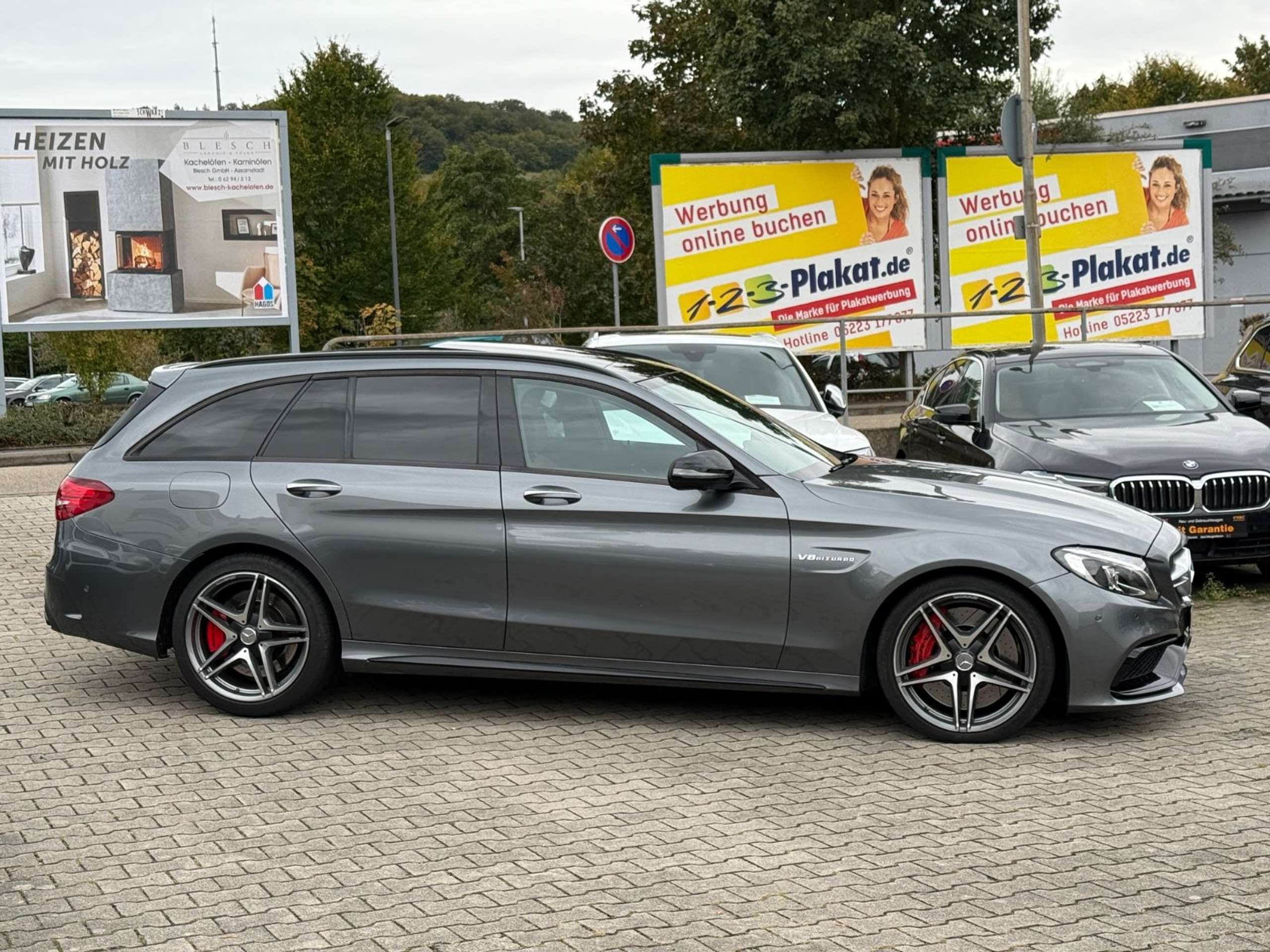 Mercedes-Benz - C 63 AMG