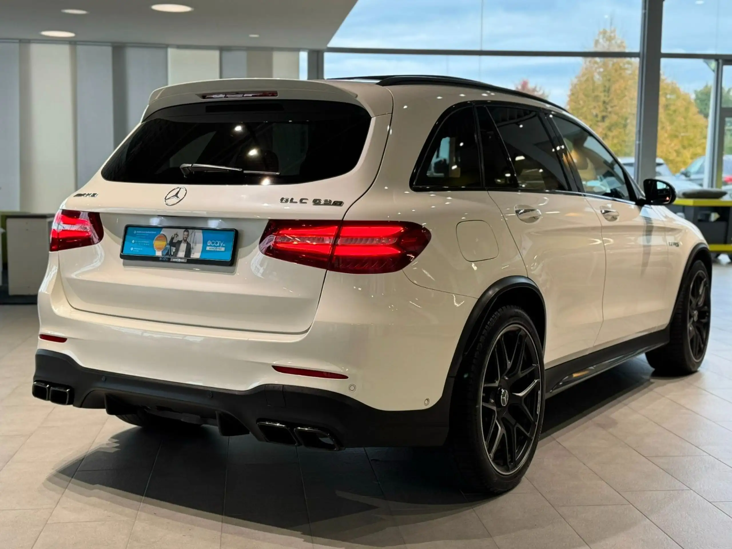 Mercedes-Benz - GLC 63 AMG