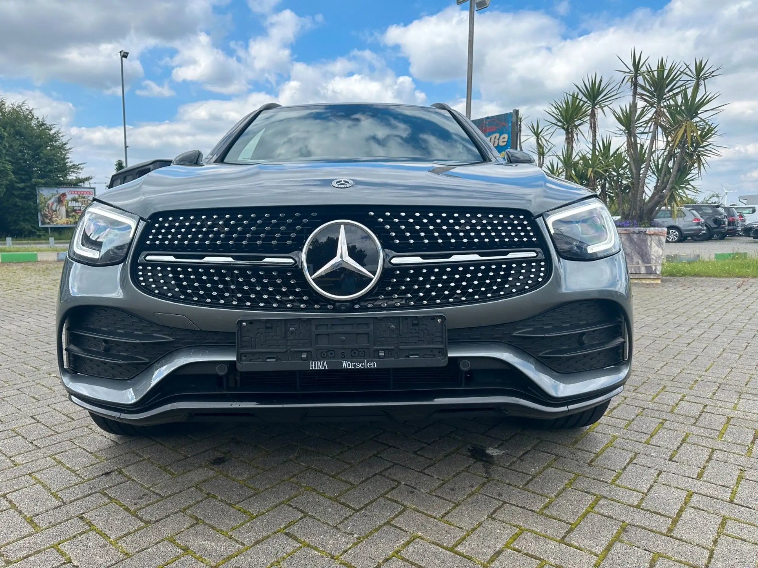 Mercedes-Benz - GLC 400