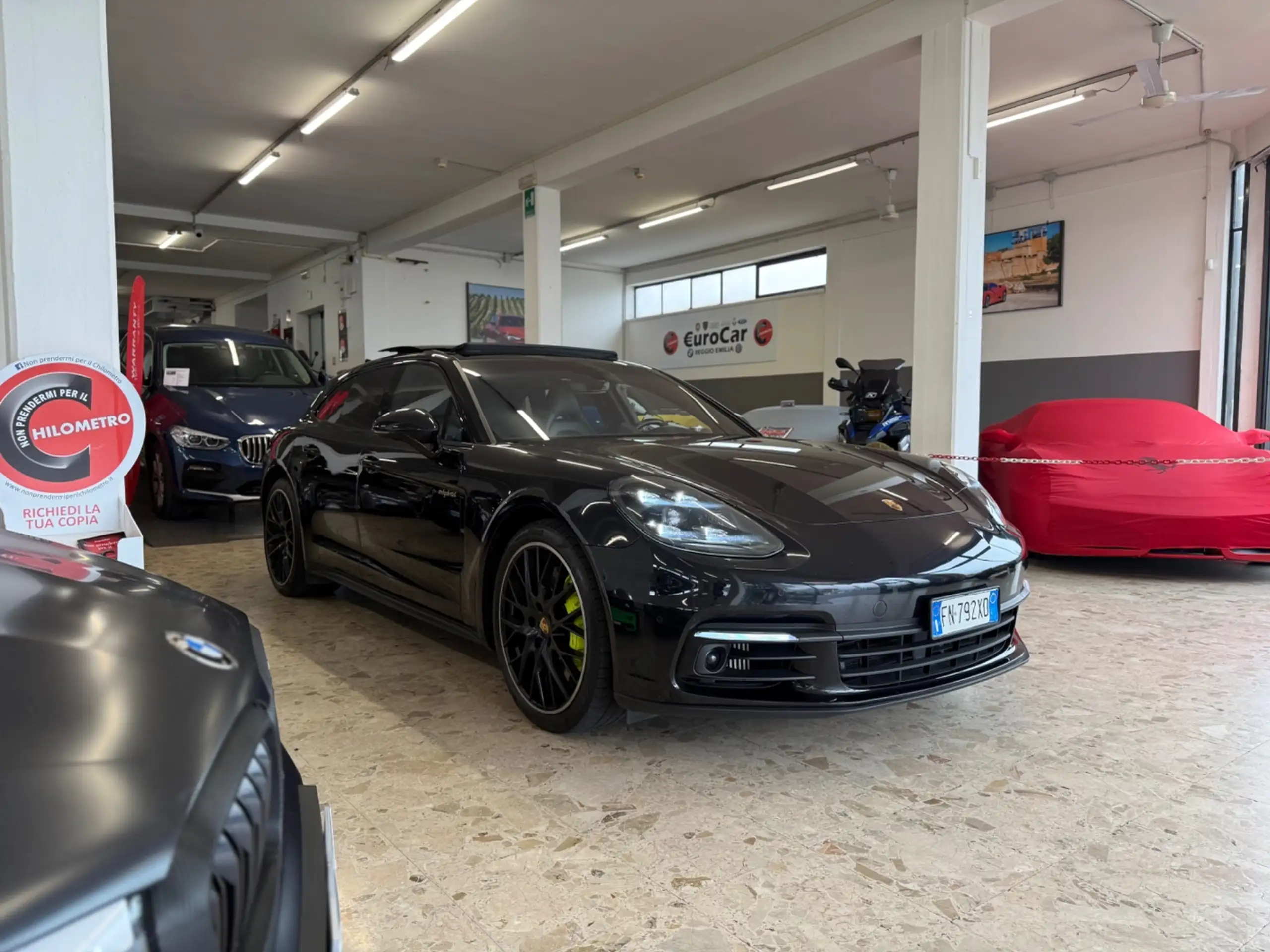 Porsche - Panamera