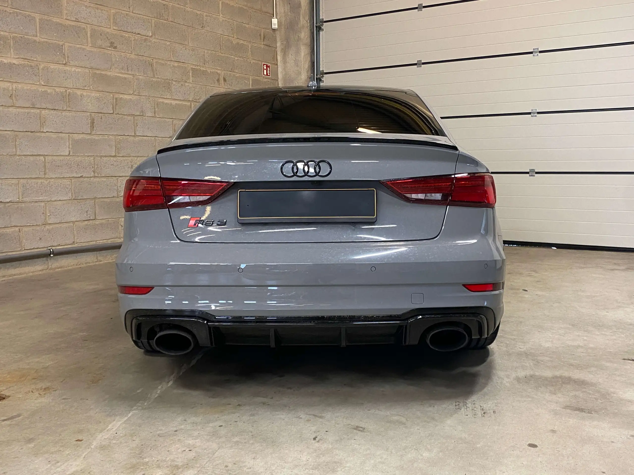 Audi - RS3