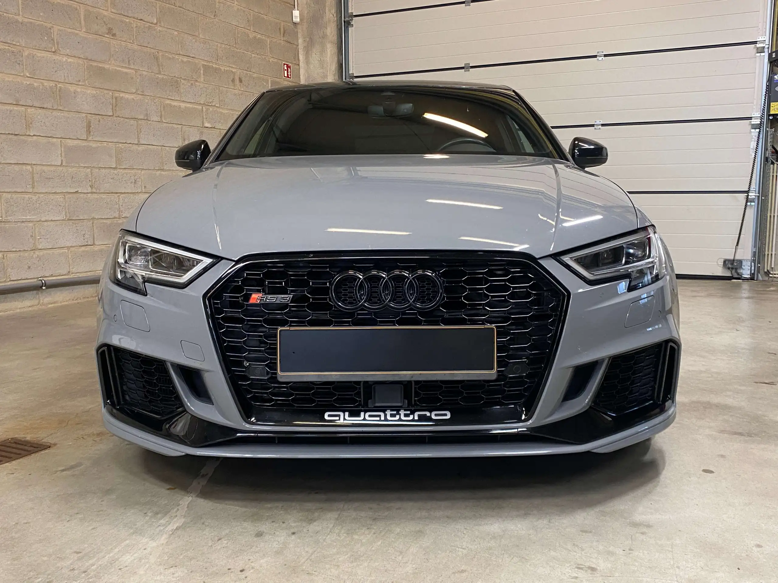 Audi - RS3