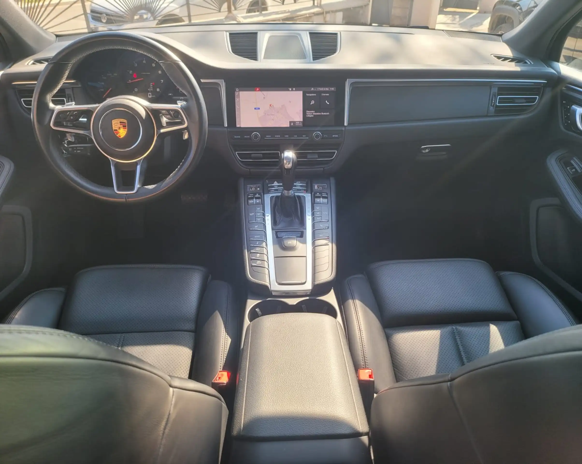 Porsche - Macan