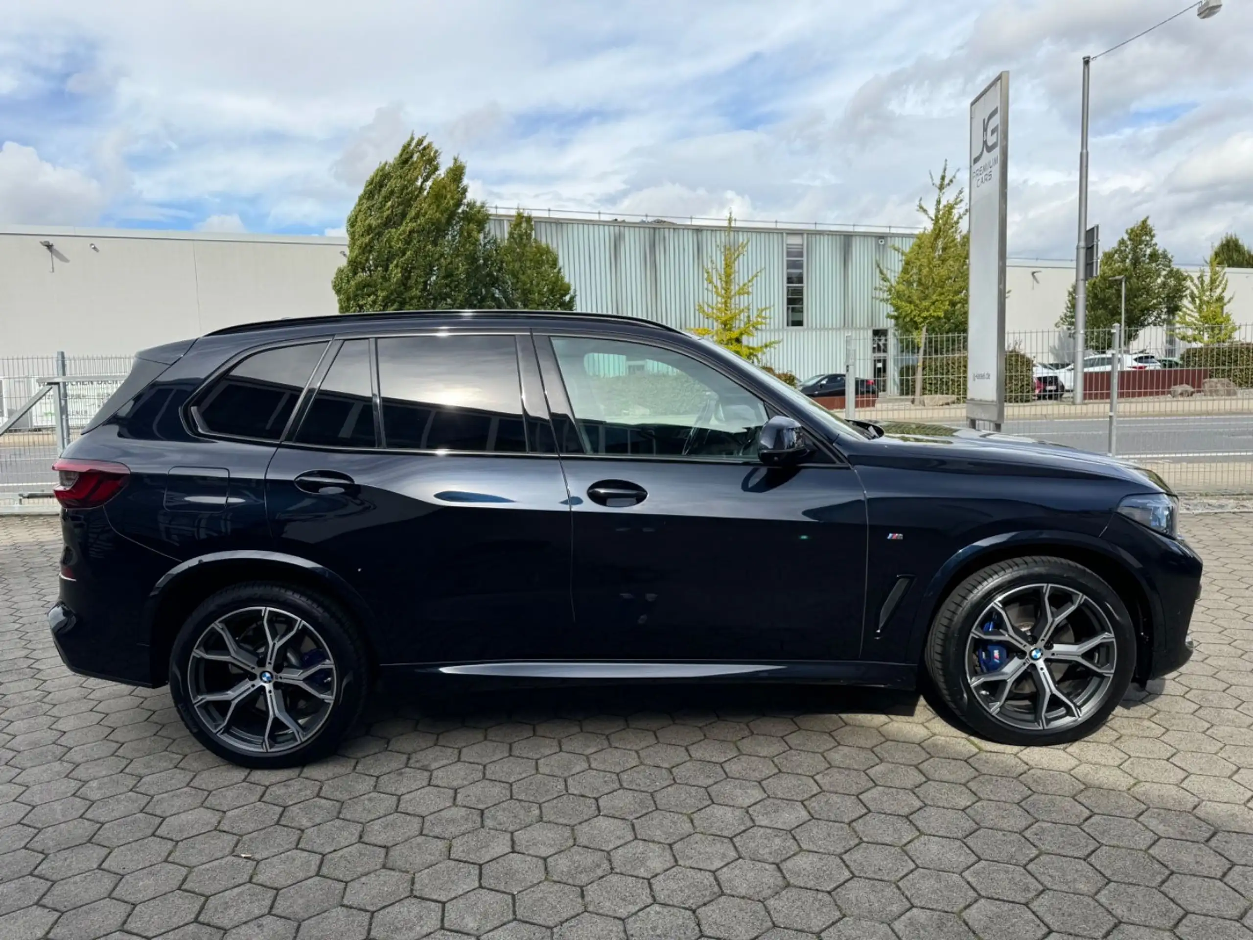 BMW - X5